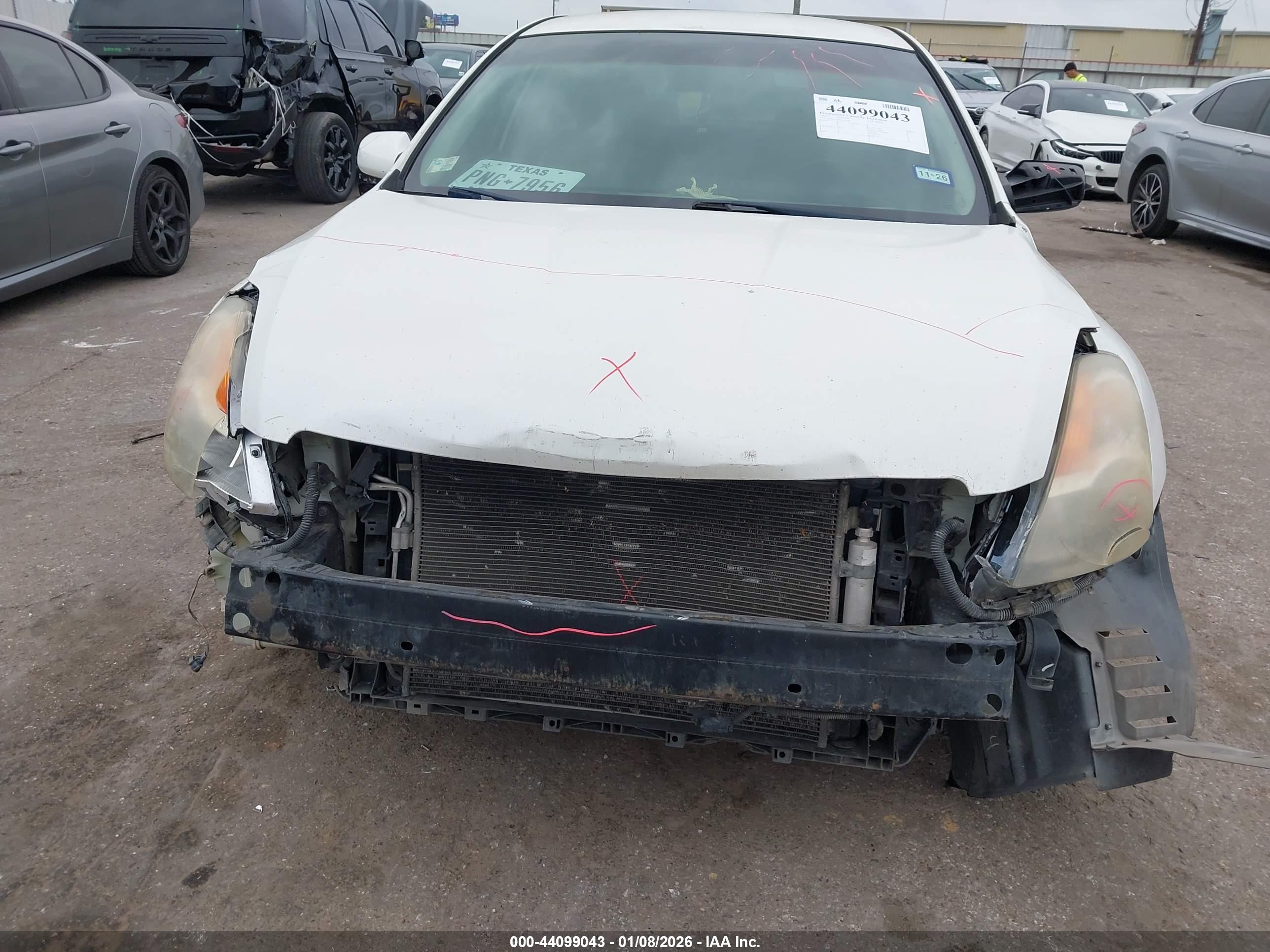 NISSAN ALTIMA image 6