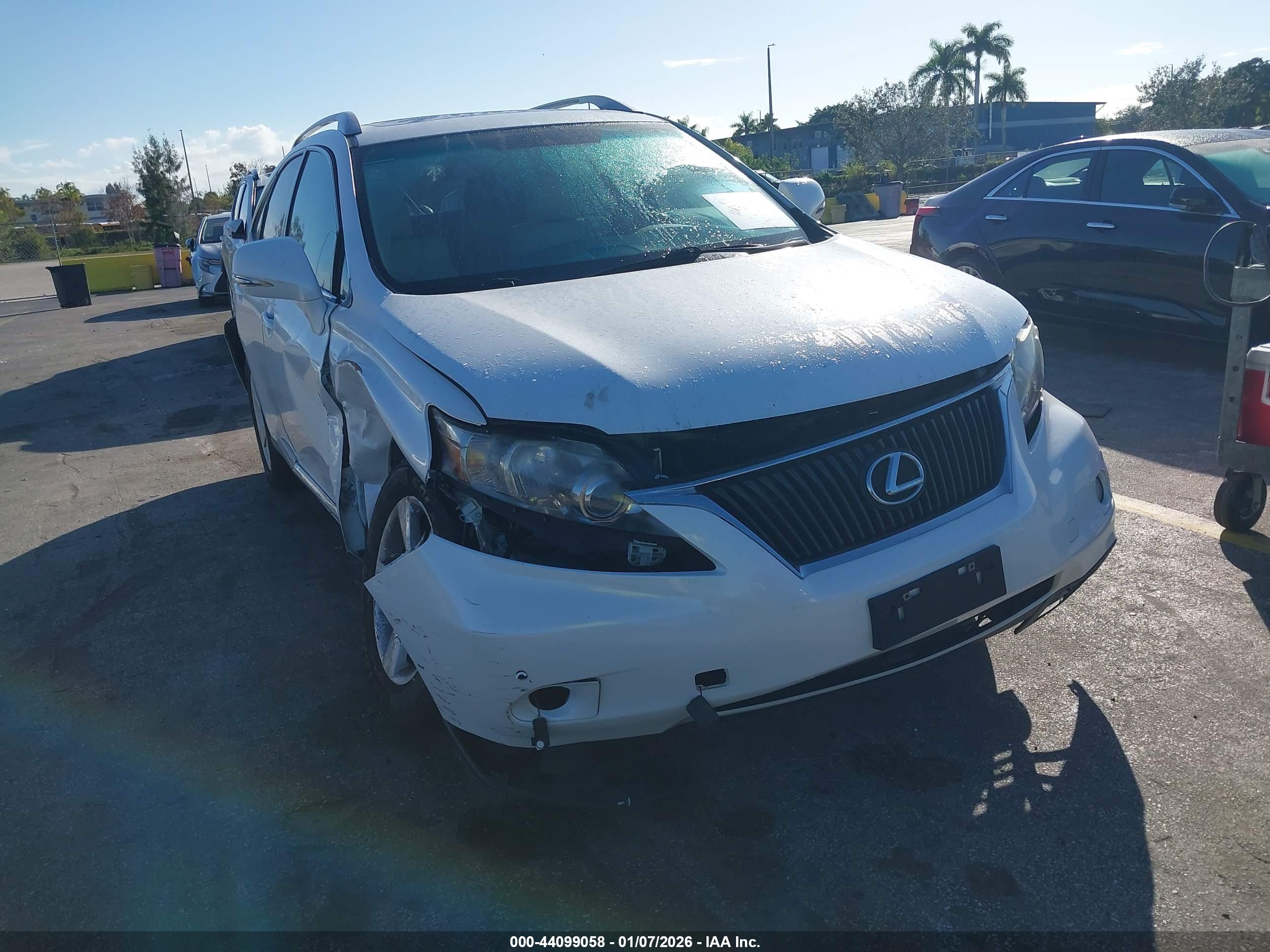 LEXUS RX image 6