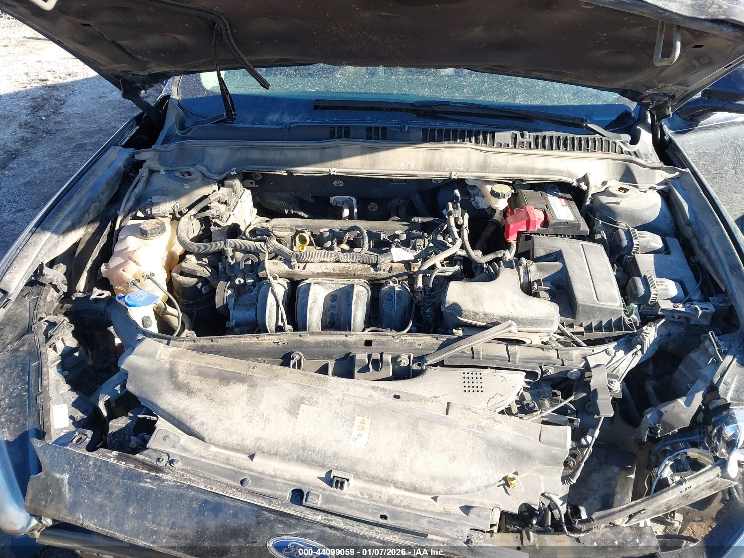 FORD FUSION image 10