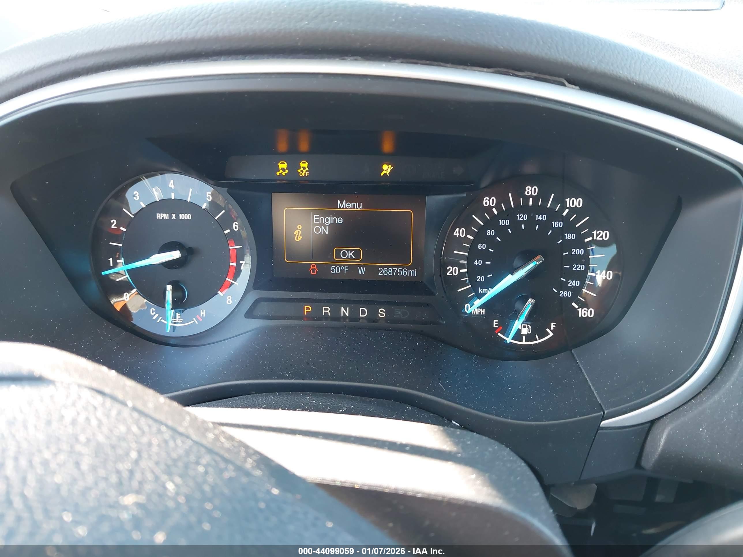 FORD FUSION image 7