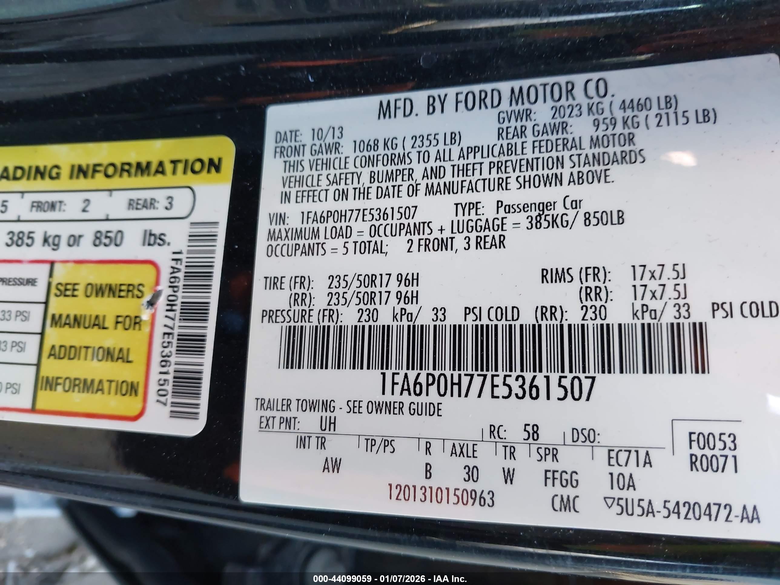 FORD FUSION image 9