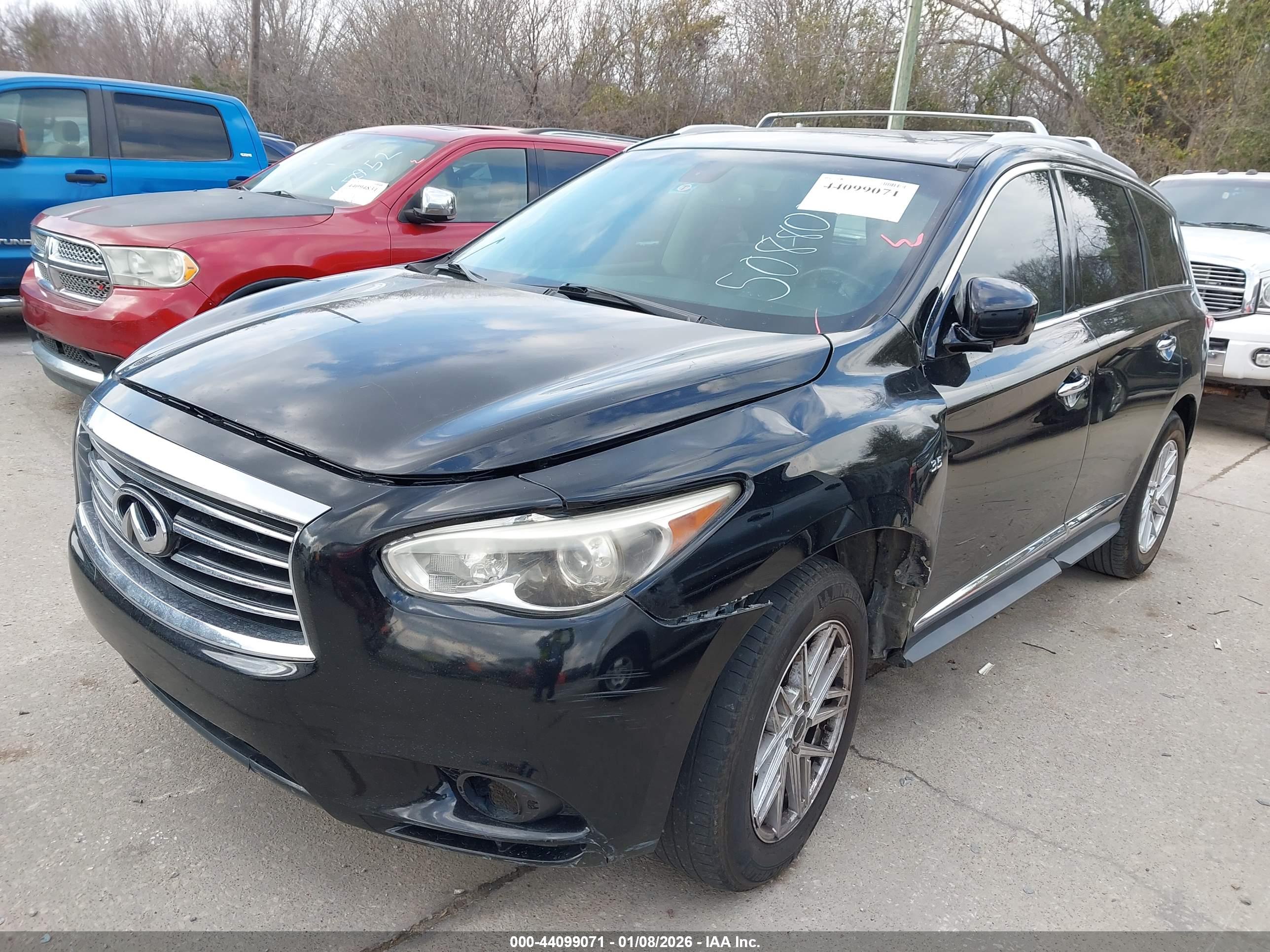 INFINITI QX60 image 2