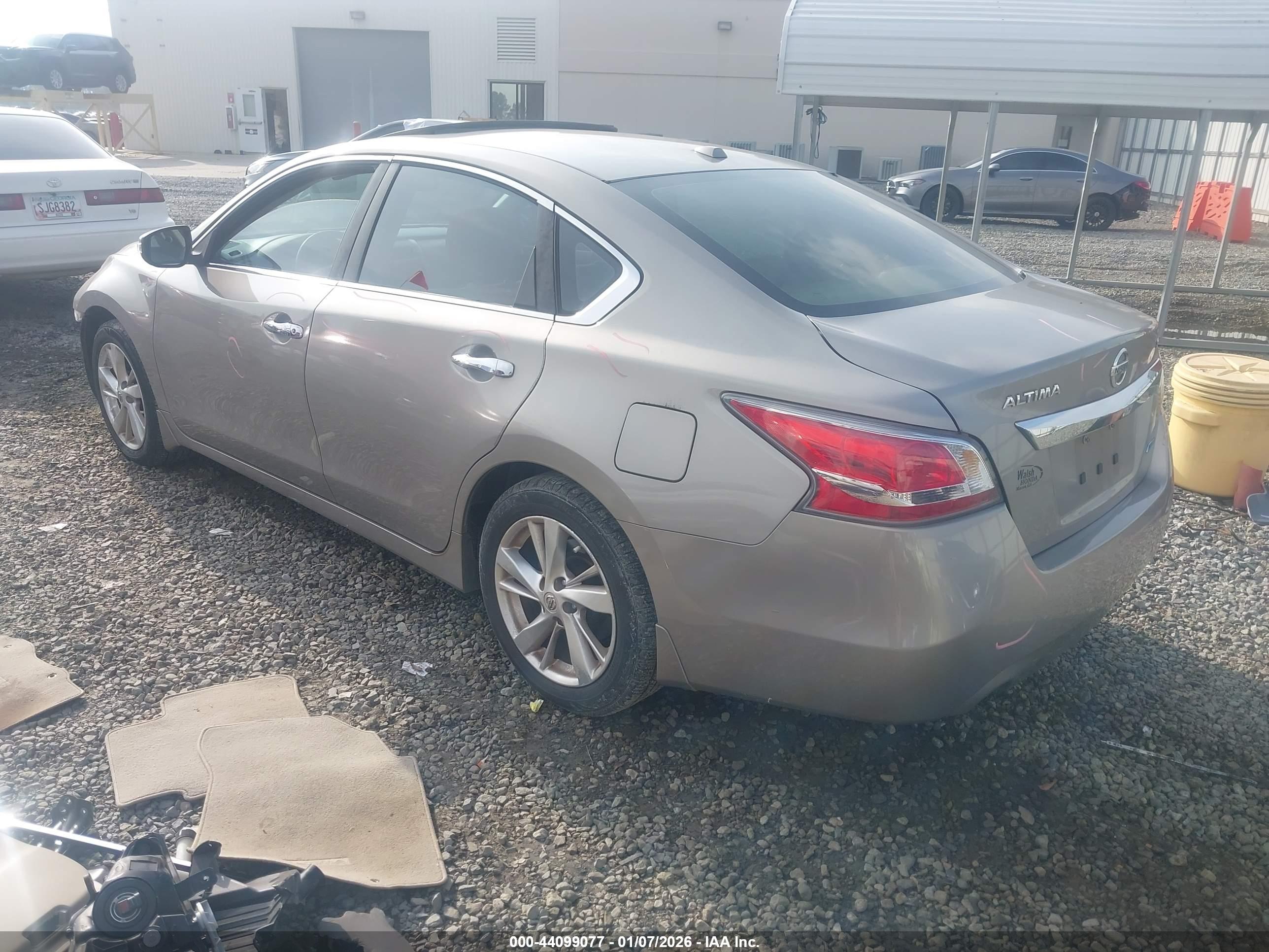 NISSAN ALTIMA image 3