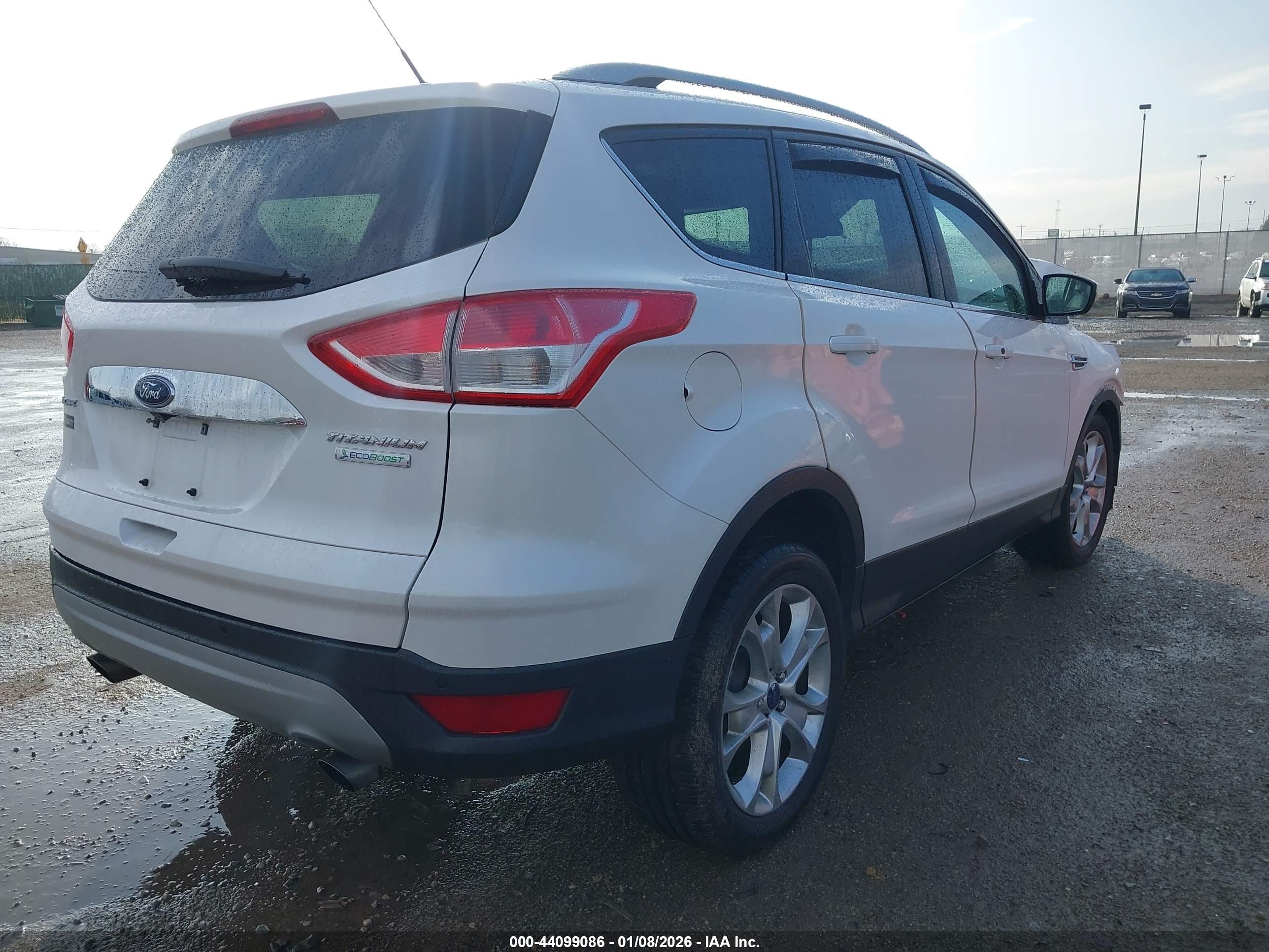 FORD ESCAPE image 4