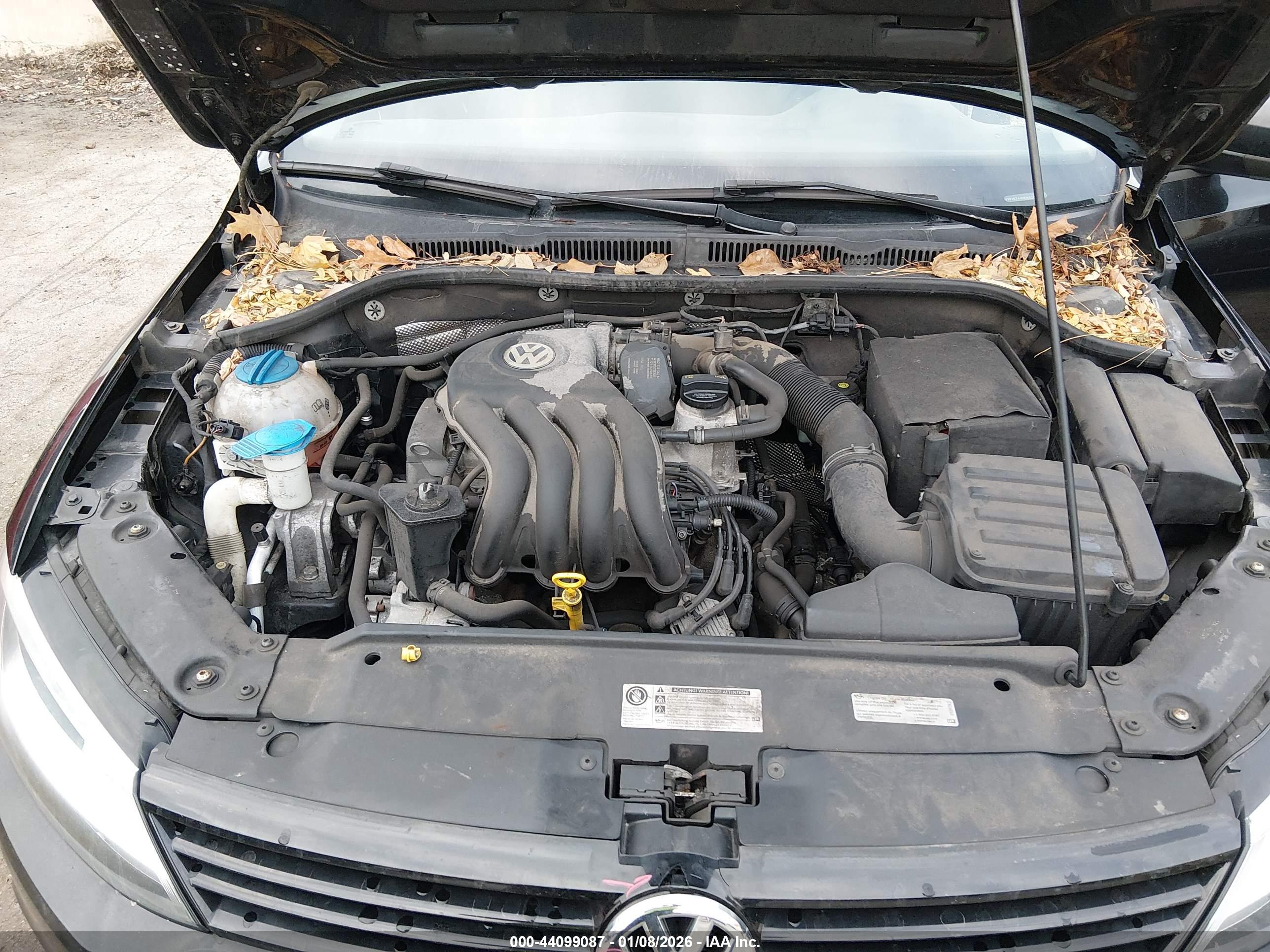 VOLKSWAGEN JETTA image 10
