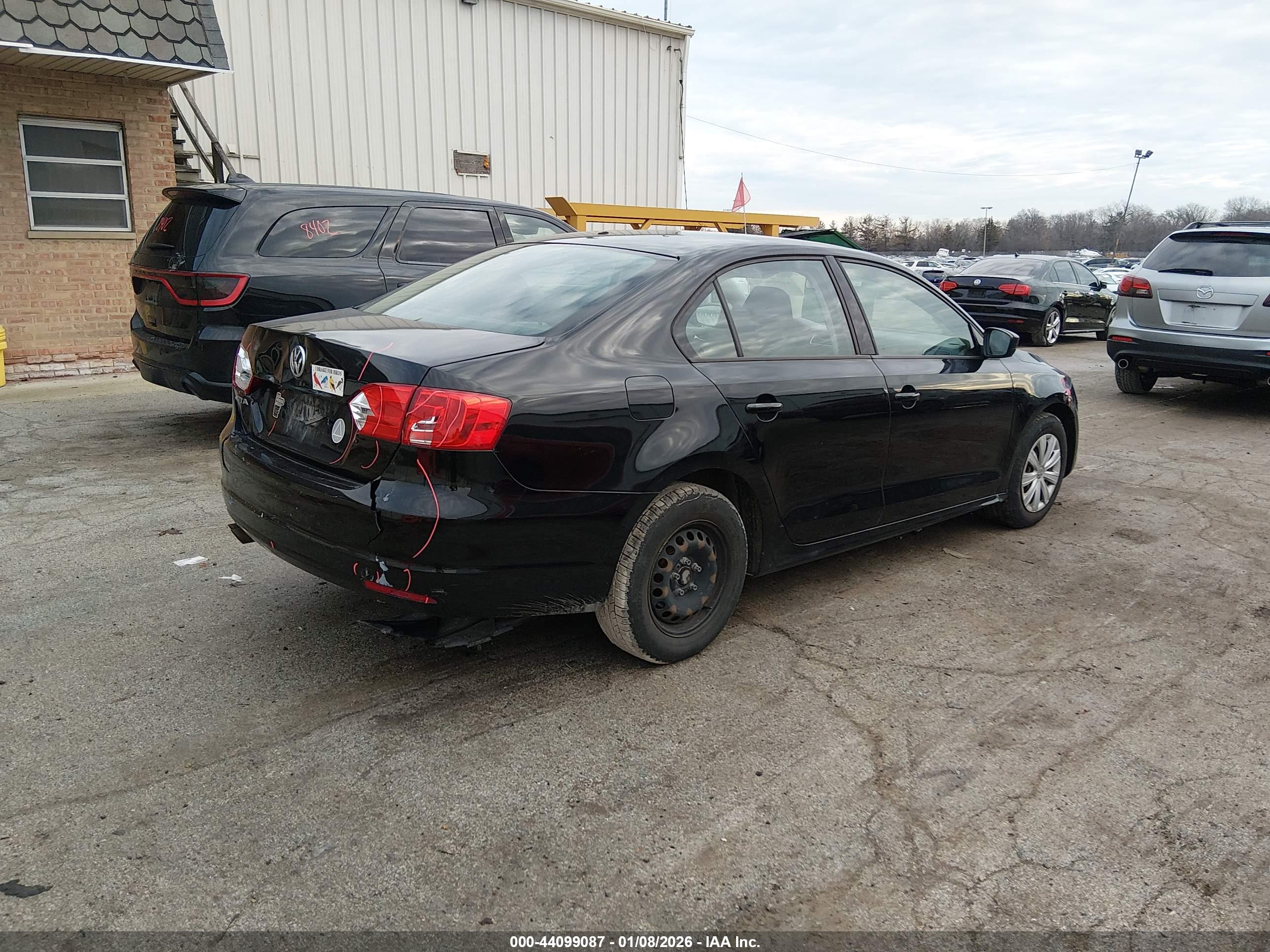 VOLKSWAGEN JETTA image 4