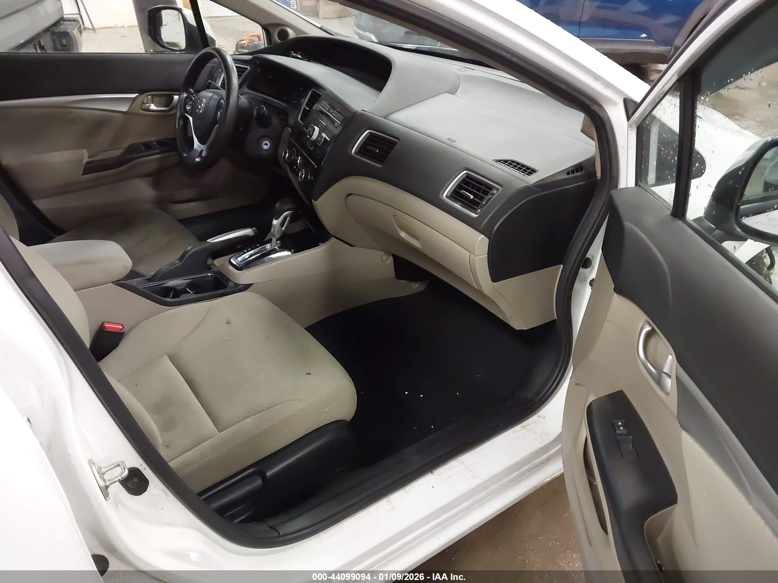 HONDA CIVIC image 5