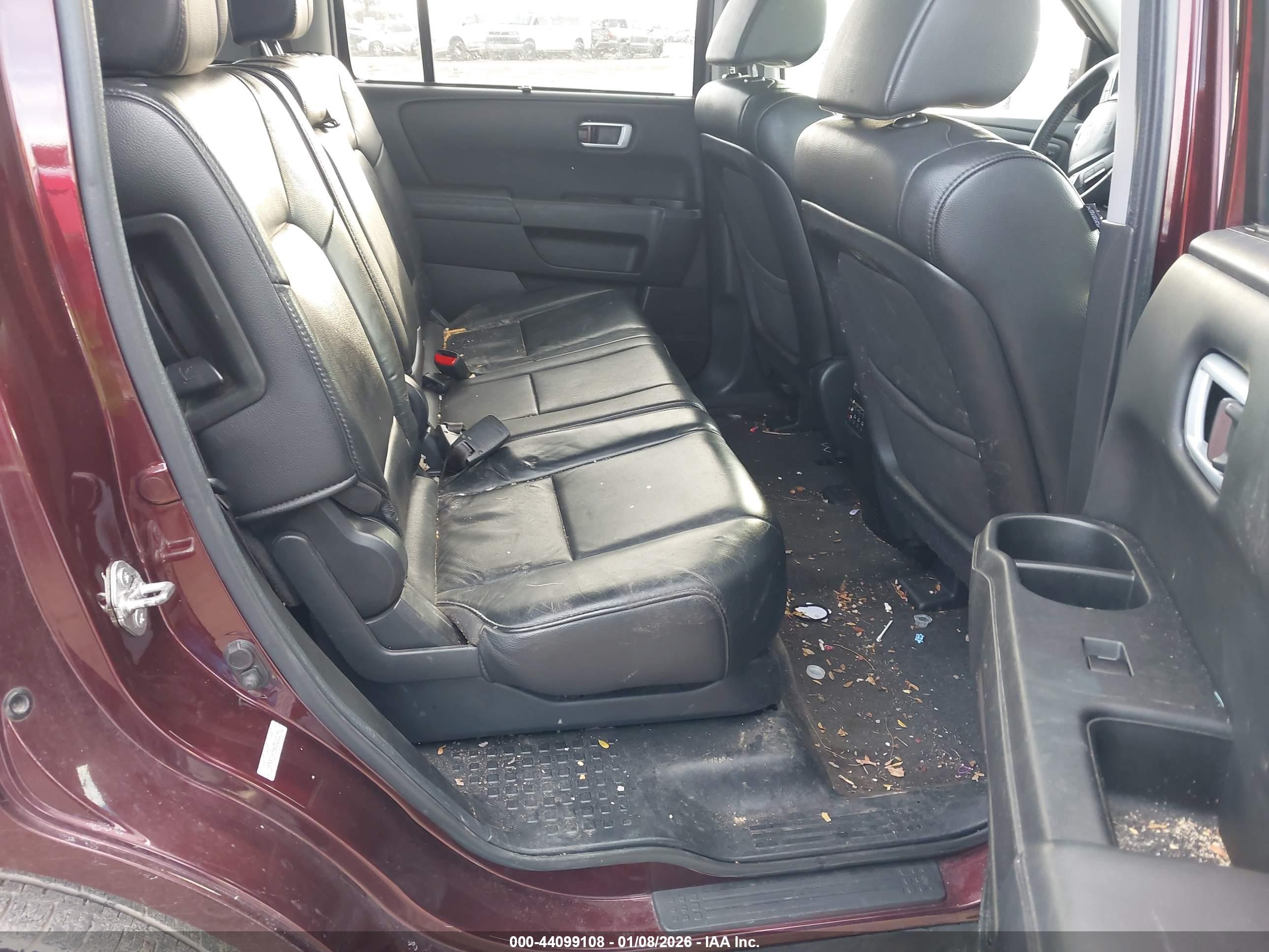 HONDA PILOT image 8