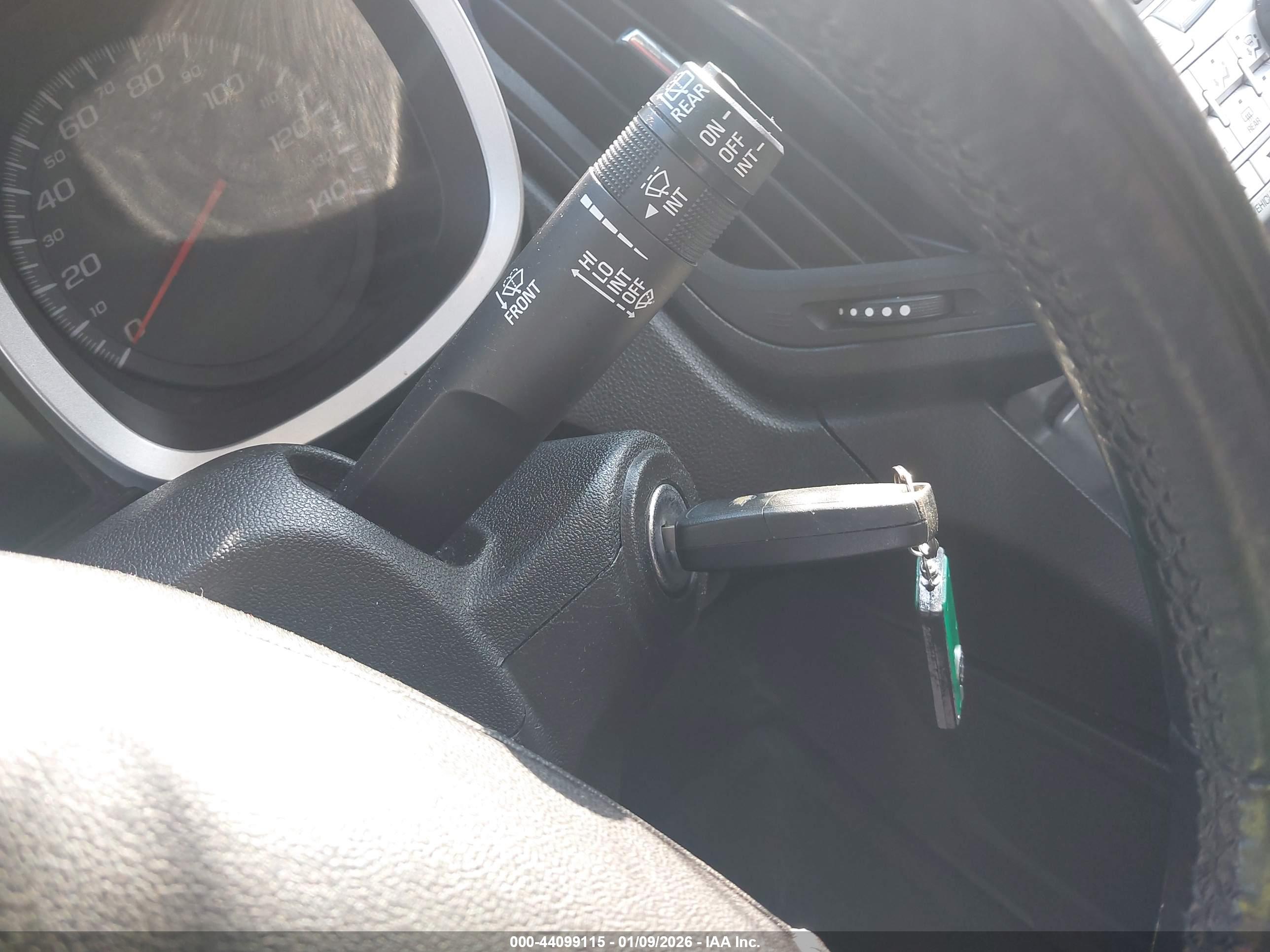 CHEVROLET EQUINOX image 11