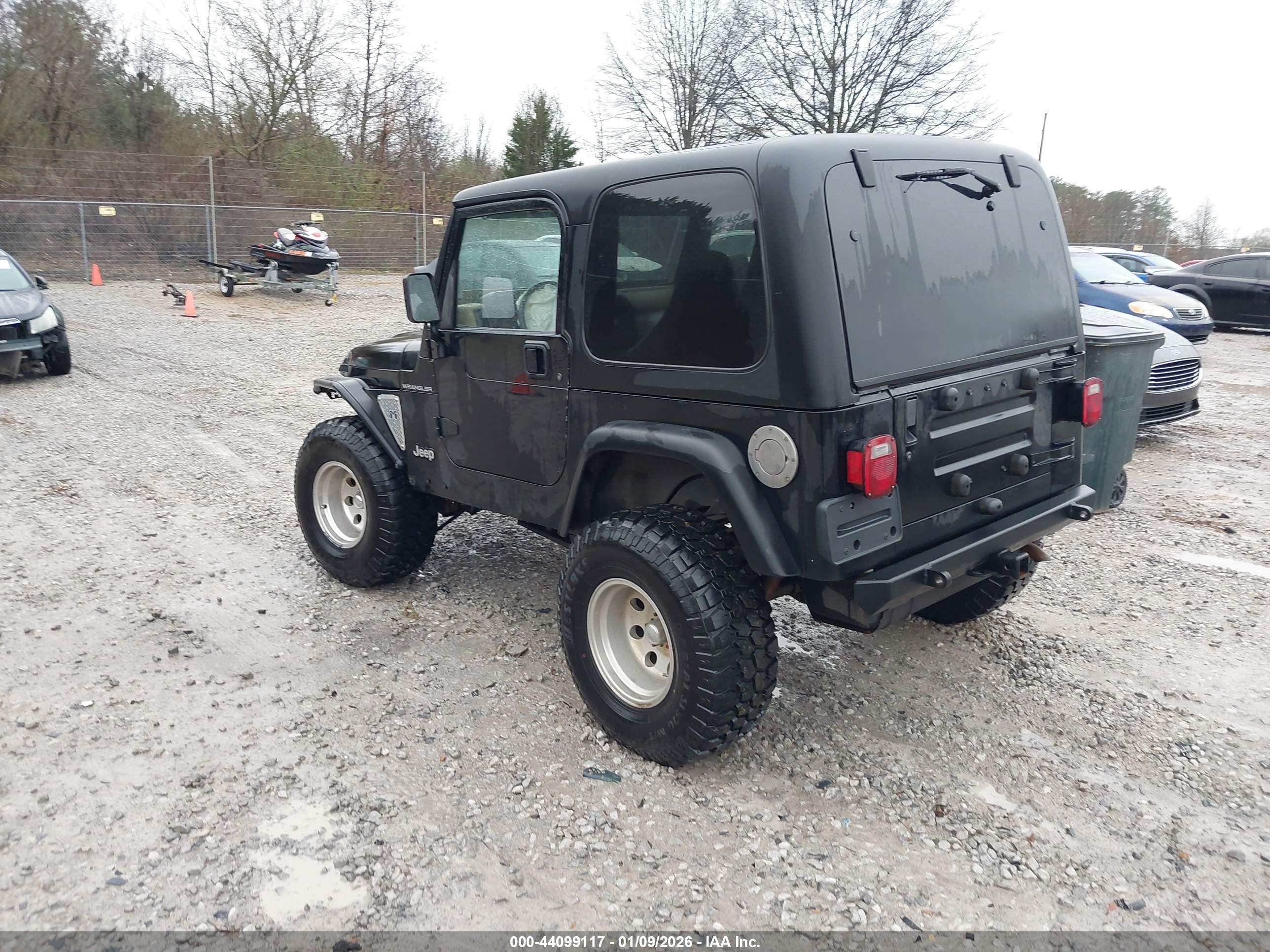 JEEP WRANGLER image 3