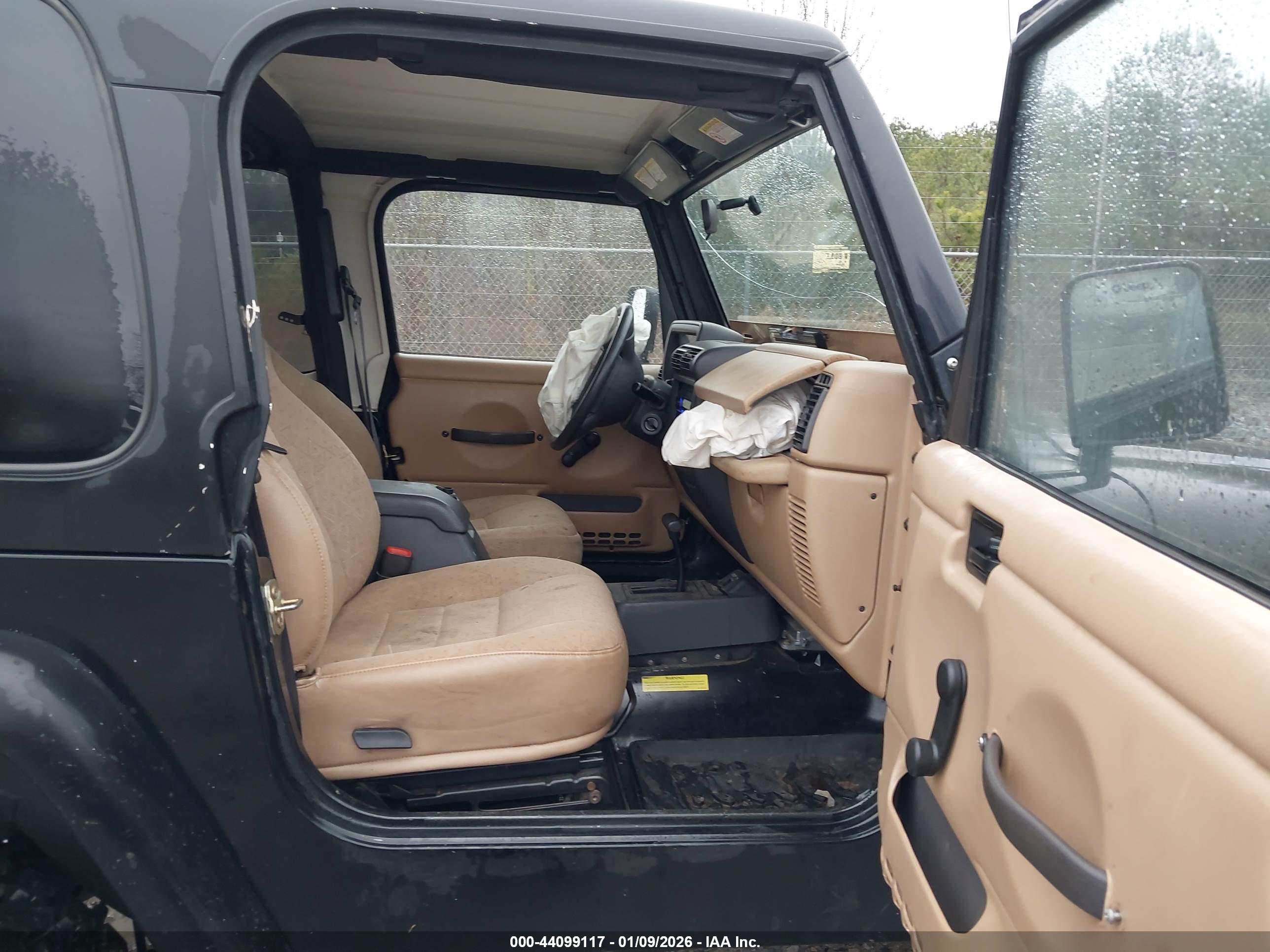JEEP WRANGLER image 5