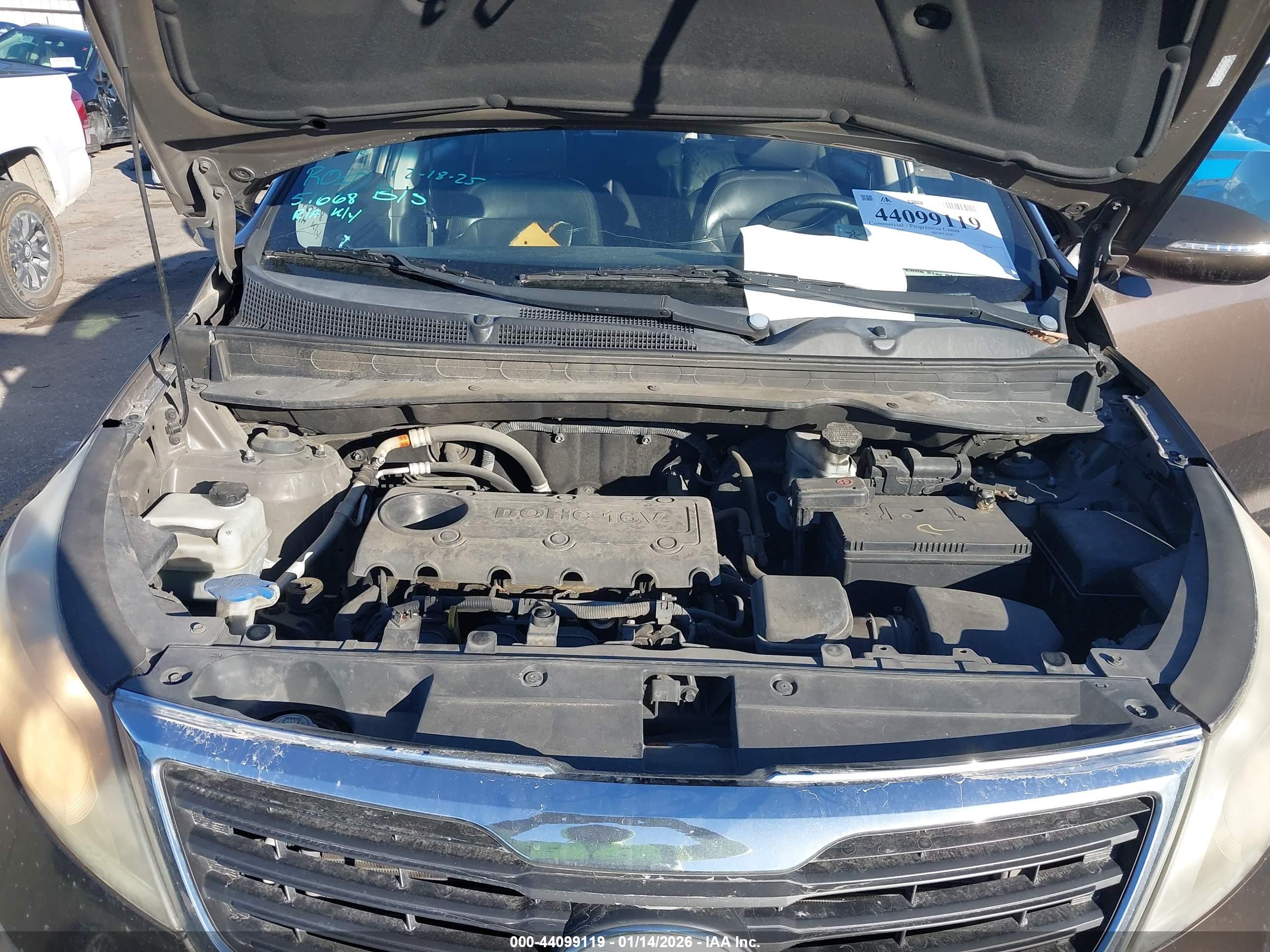KIA SPORTAGE image 10