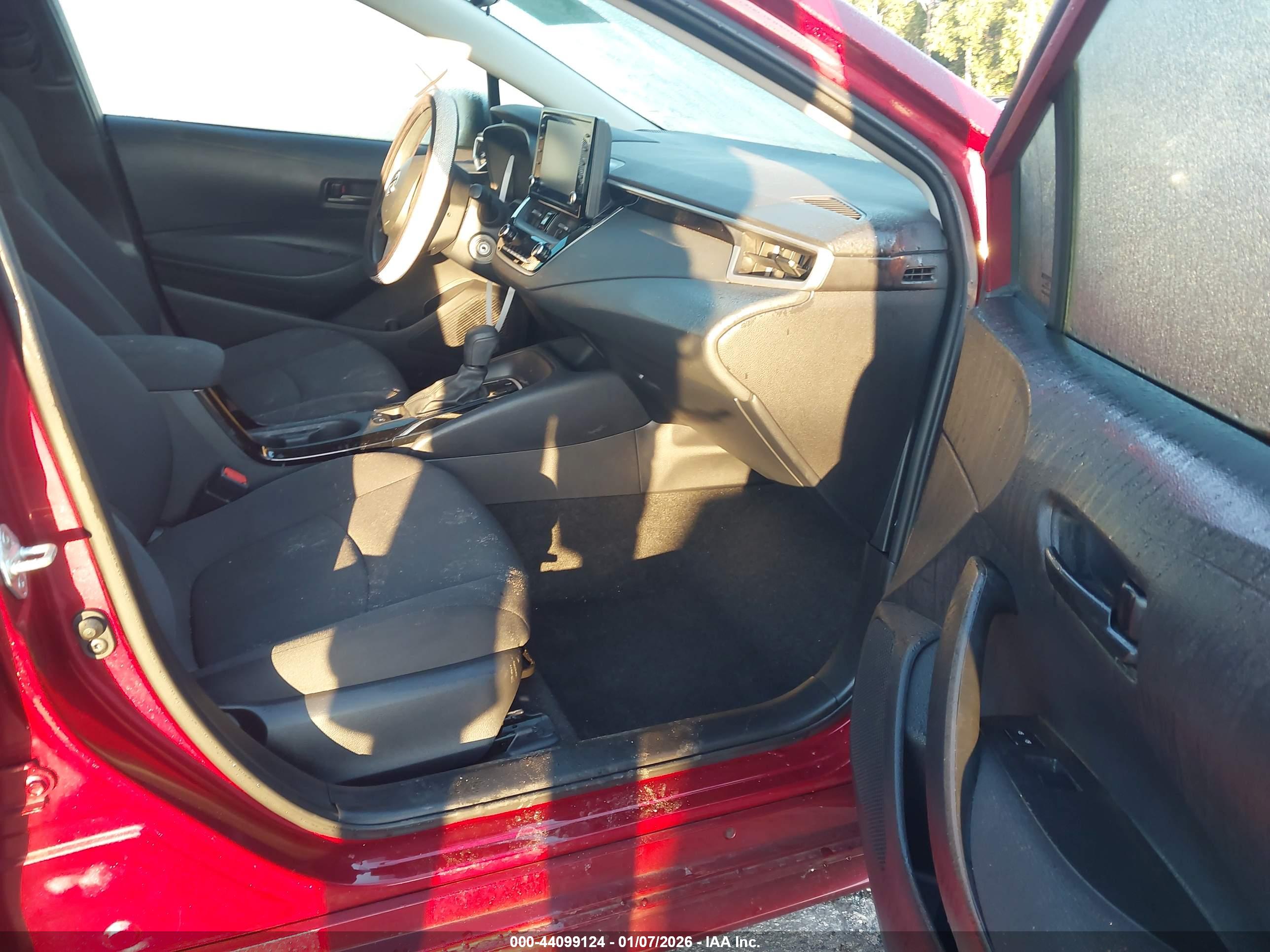 TOYOTA COROLLA image 5