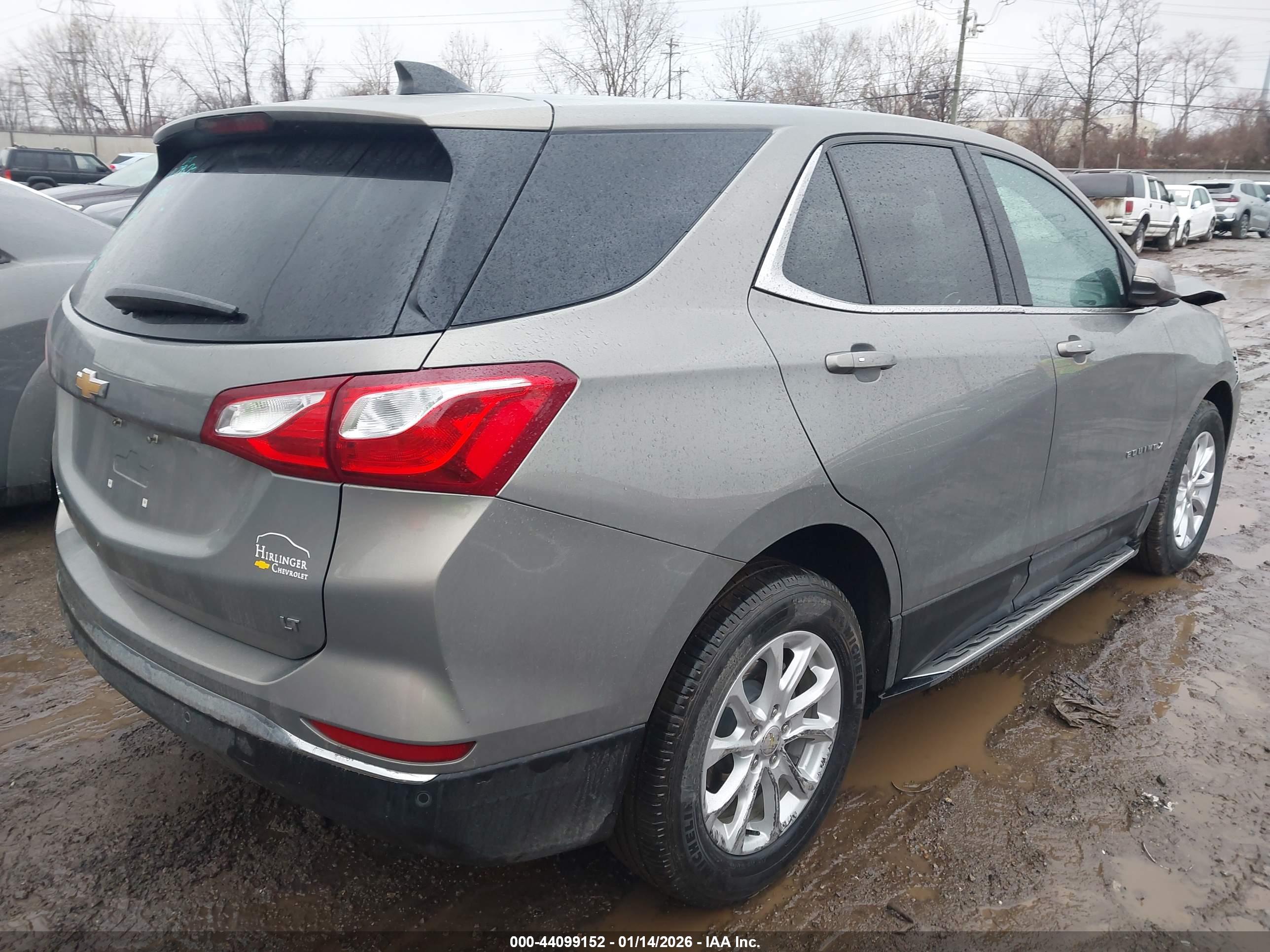 CHEVROLET EQUINOX image 4
