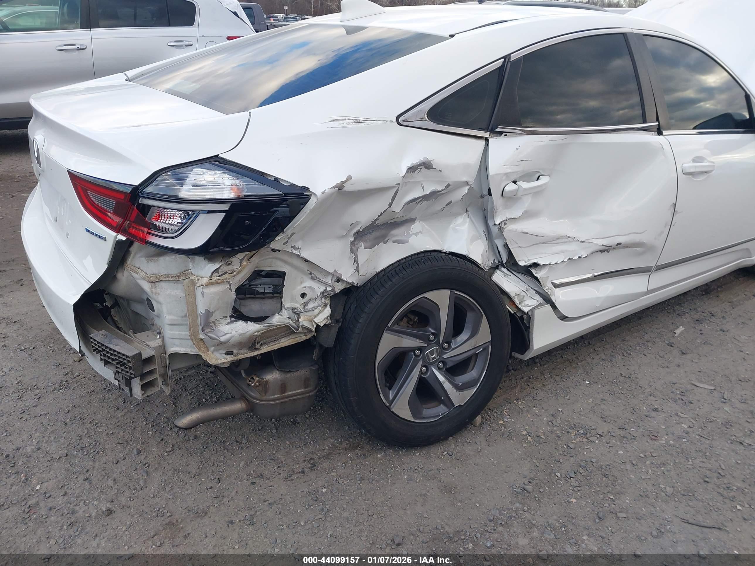 HONDA INSIGHT image 6