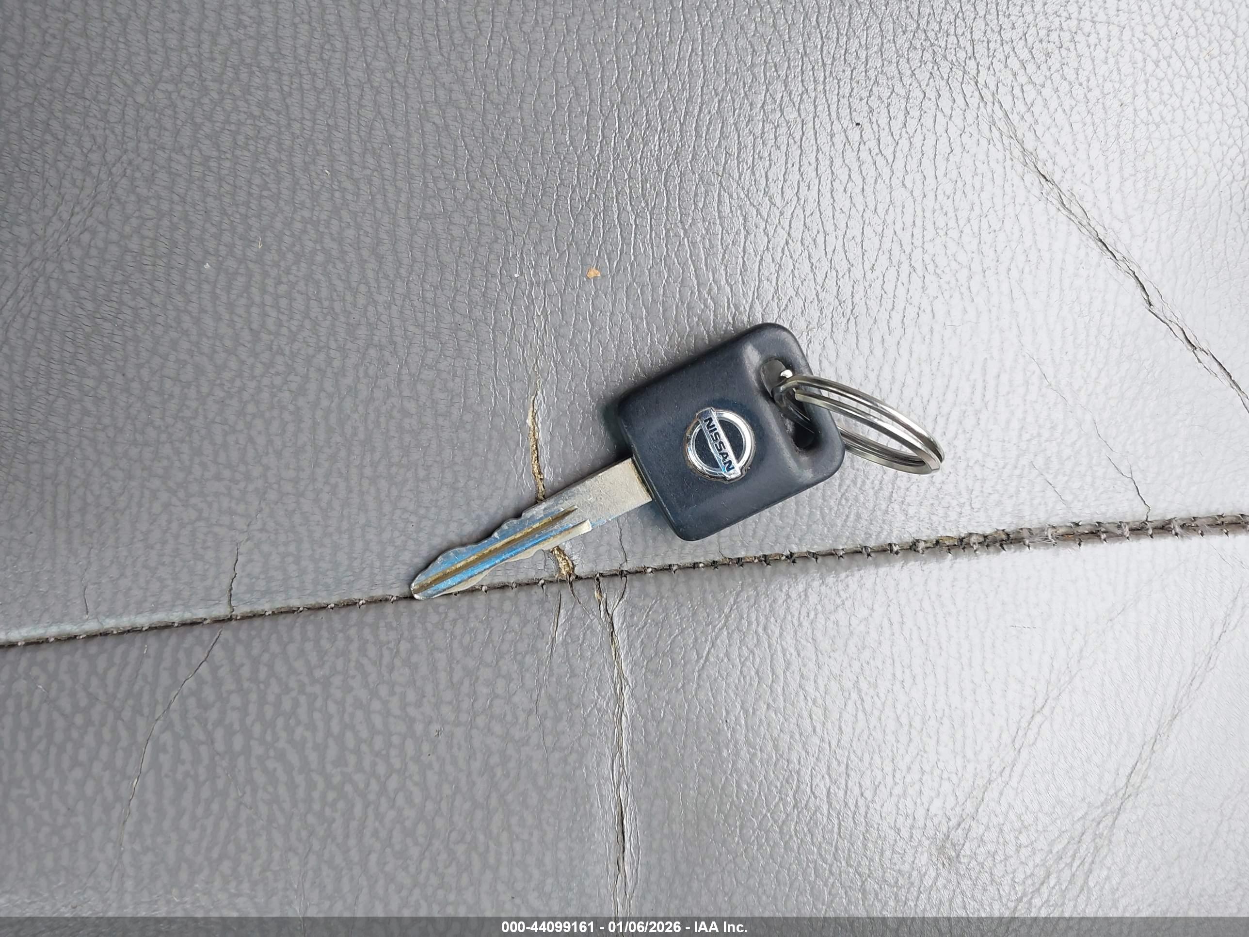 NISSAN TITAN image 11