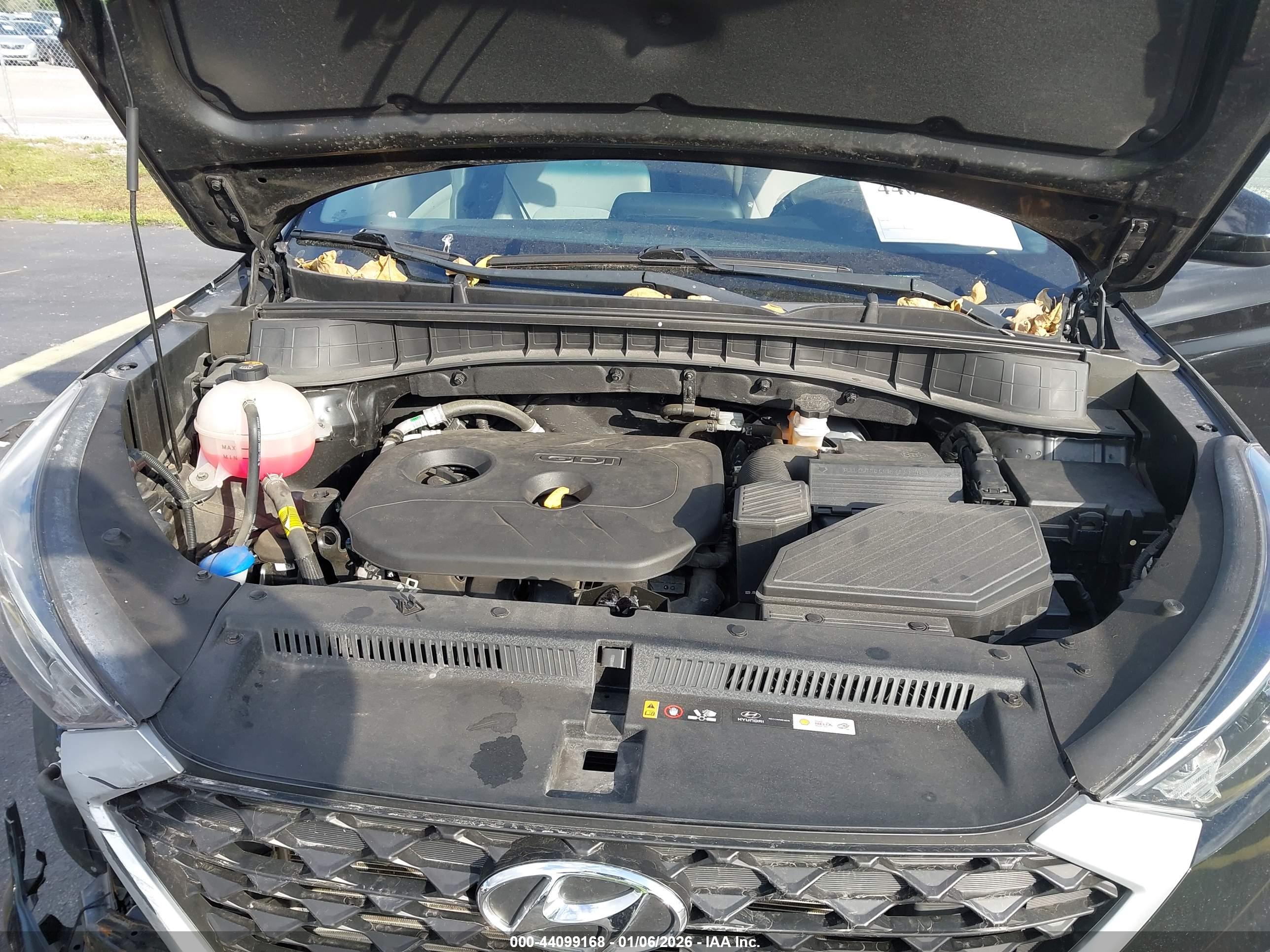 HYUNDAI TUCSON image 10