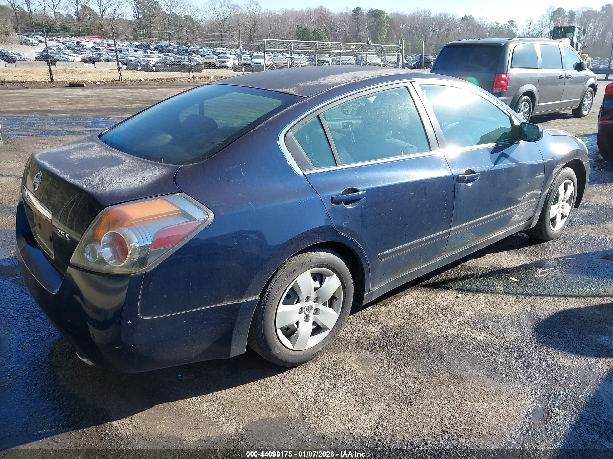 NISSAN ALTIMA image 4