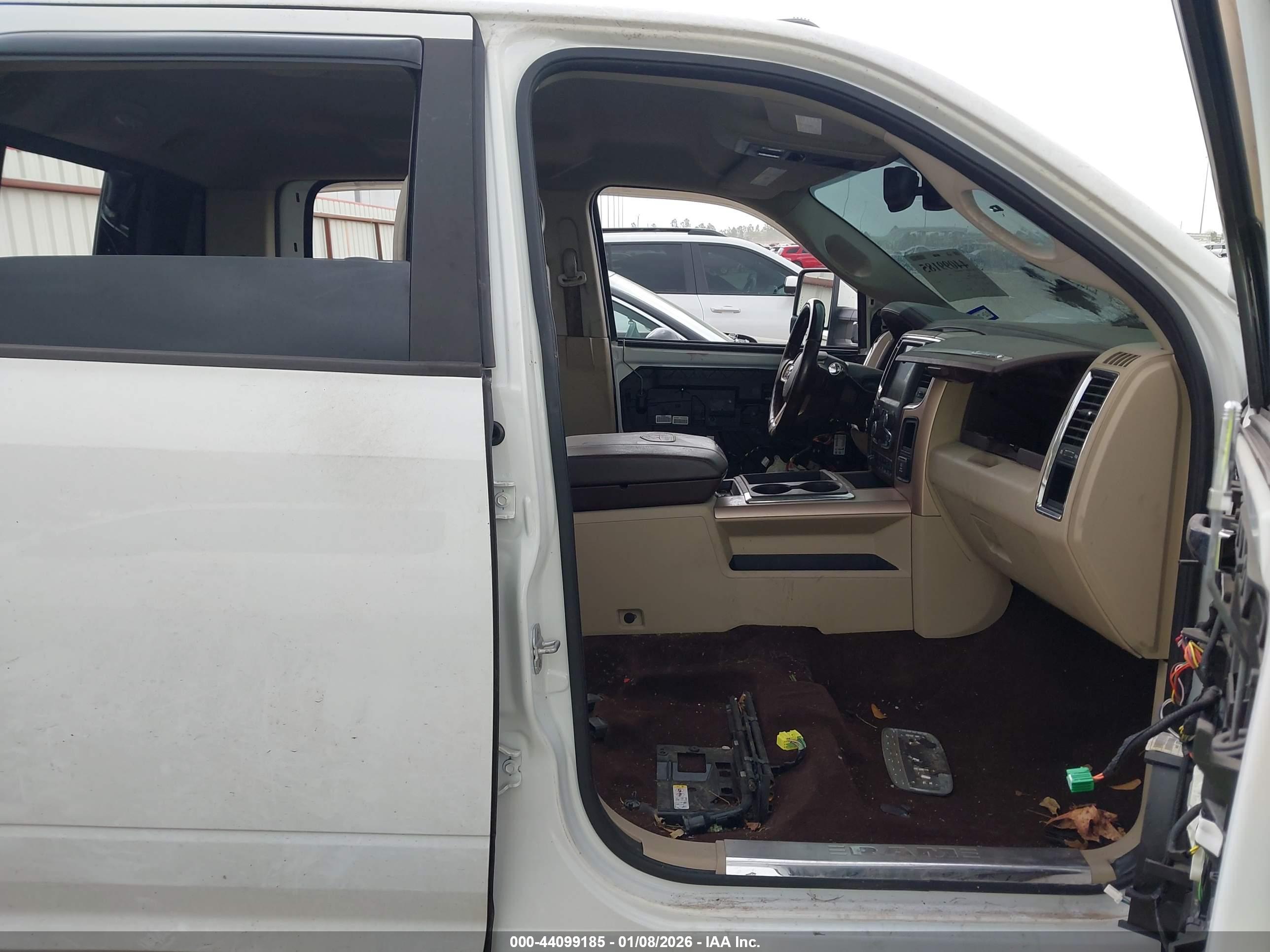 RAM 2500 image 5