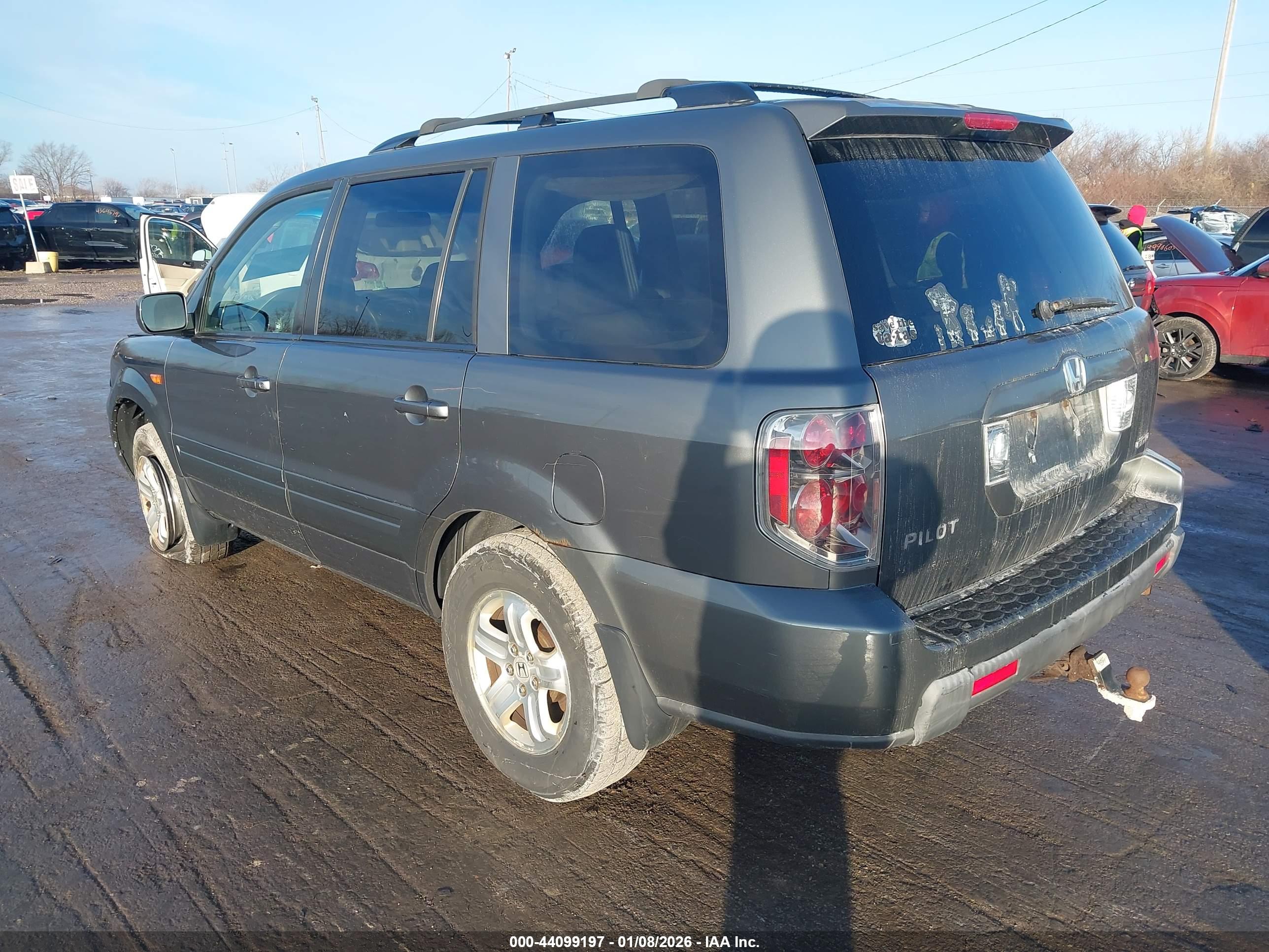 HONDA PILOT image 3