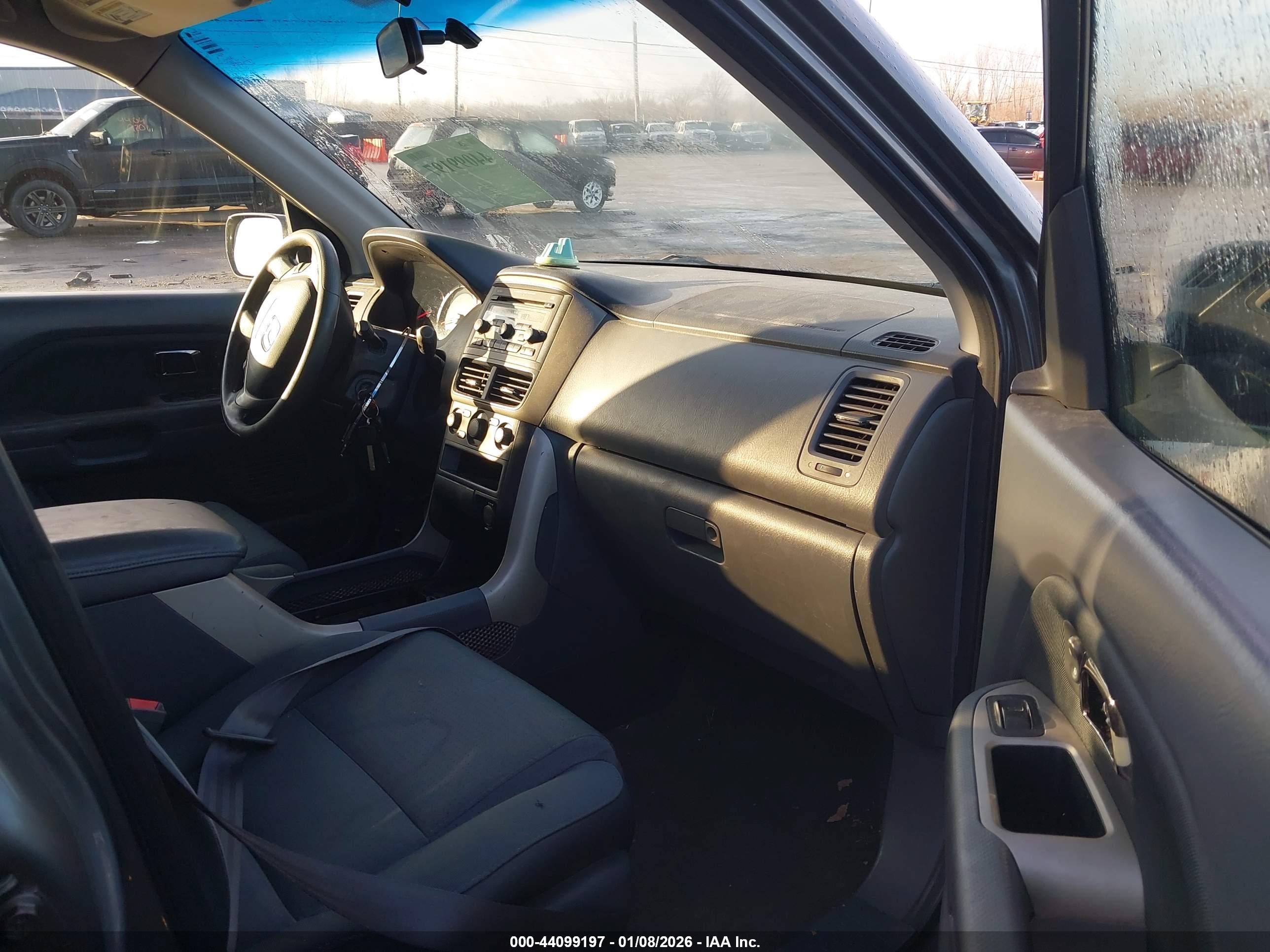 HONDA PILOT image 5