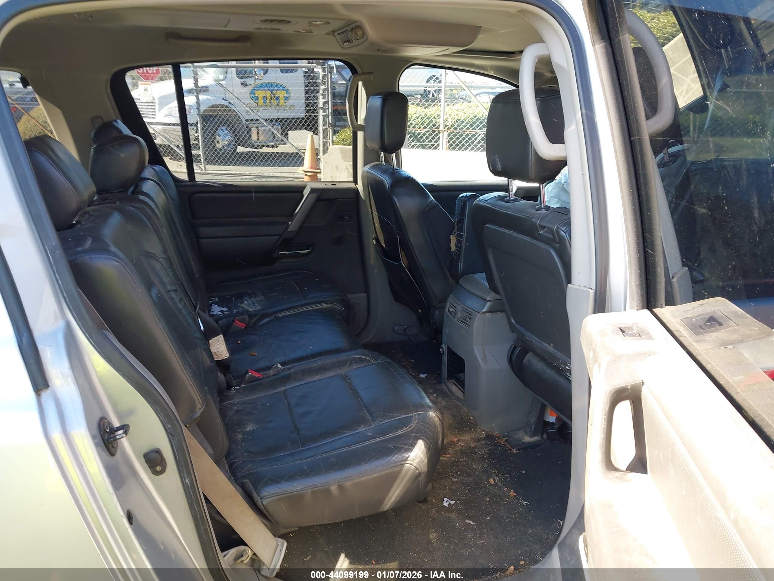 NISSAN PATHFINDER image 8