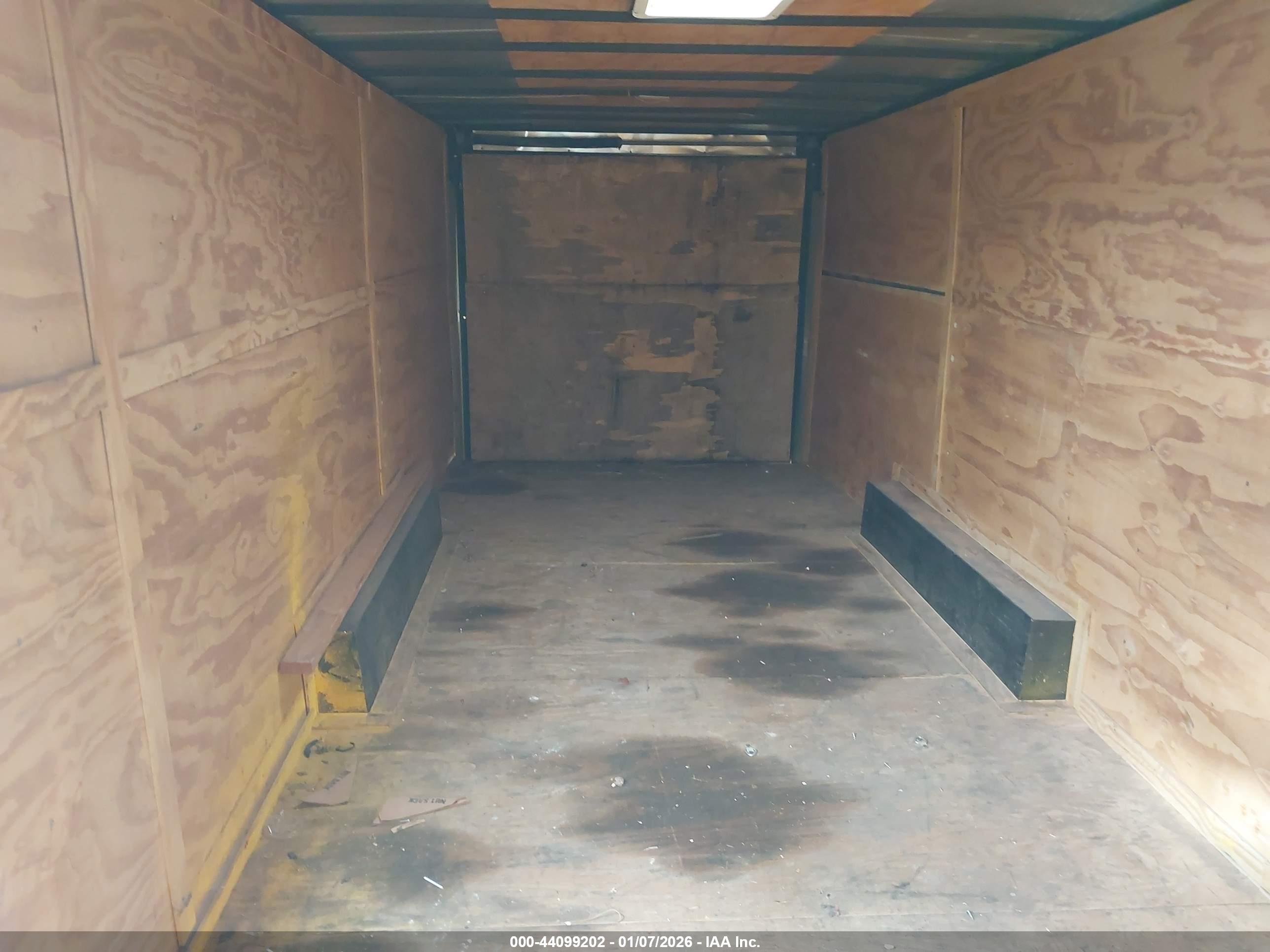 DEEP CARGO image 5