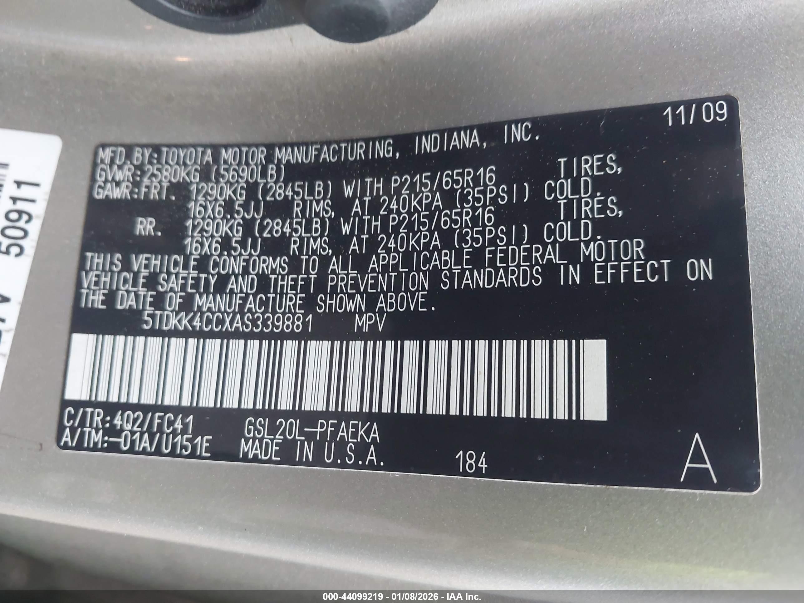TOYOTA SIENNA image 9