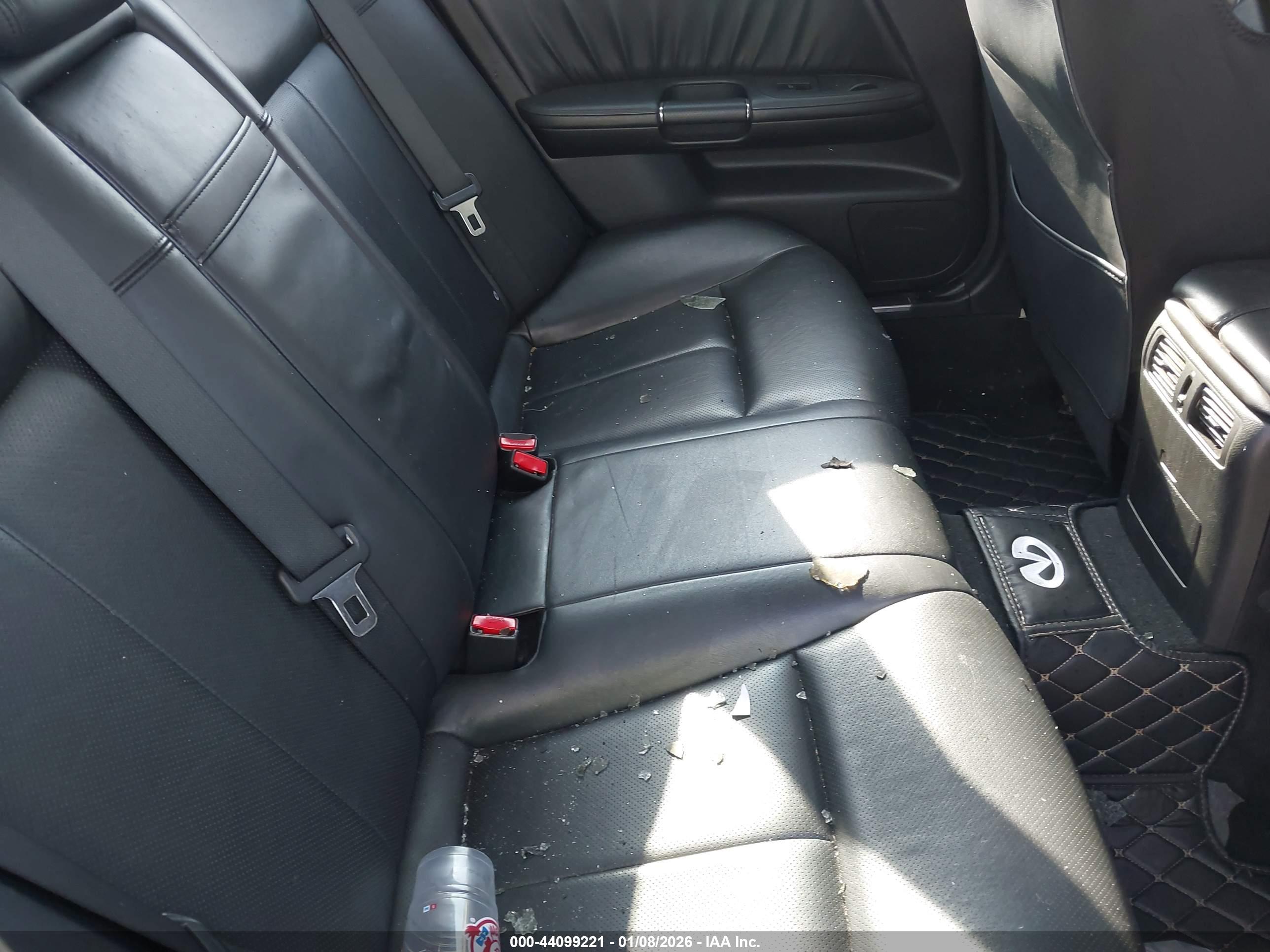 INFINITI M35X image 8