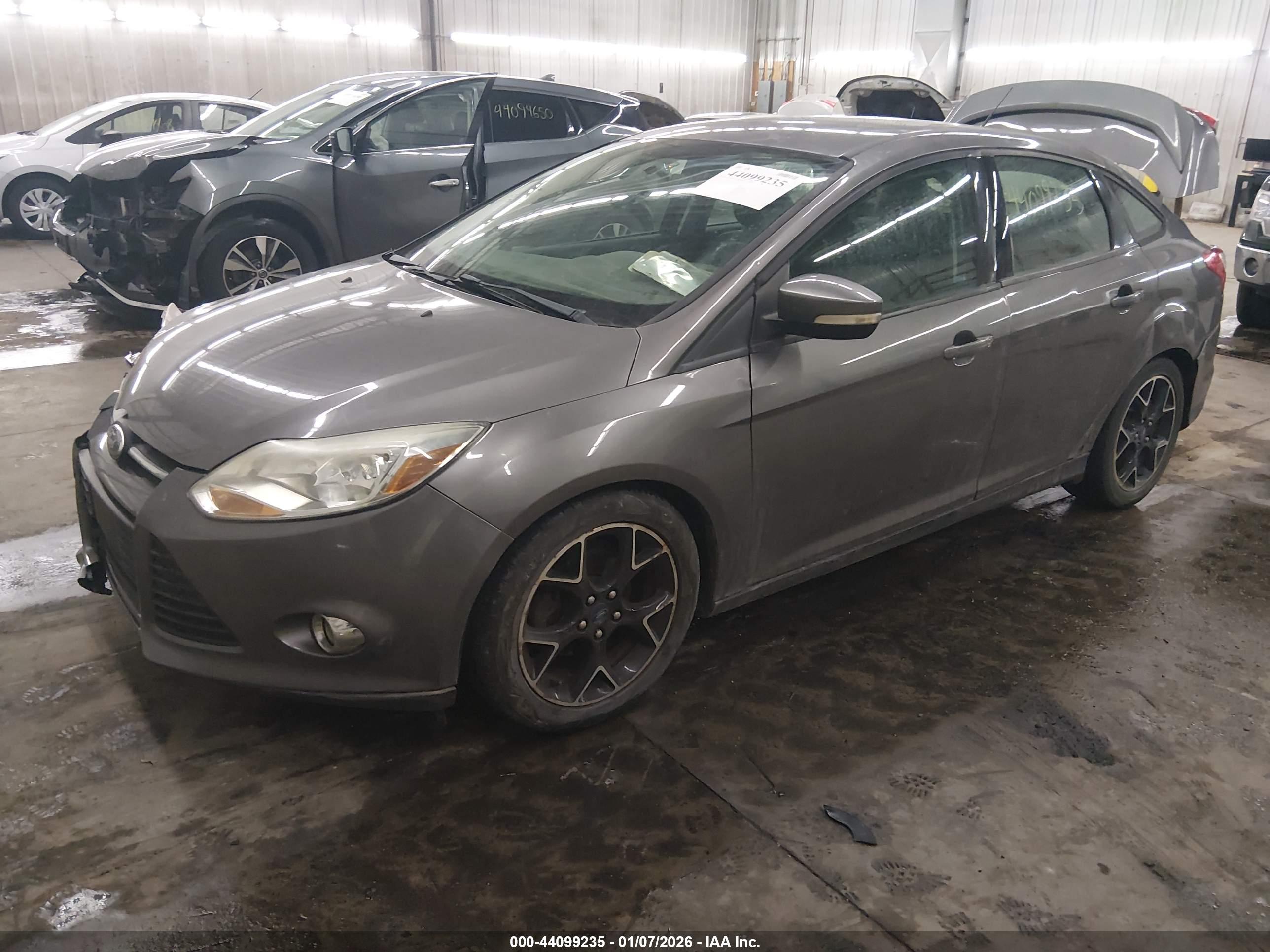 FORD FOCUS image 2