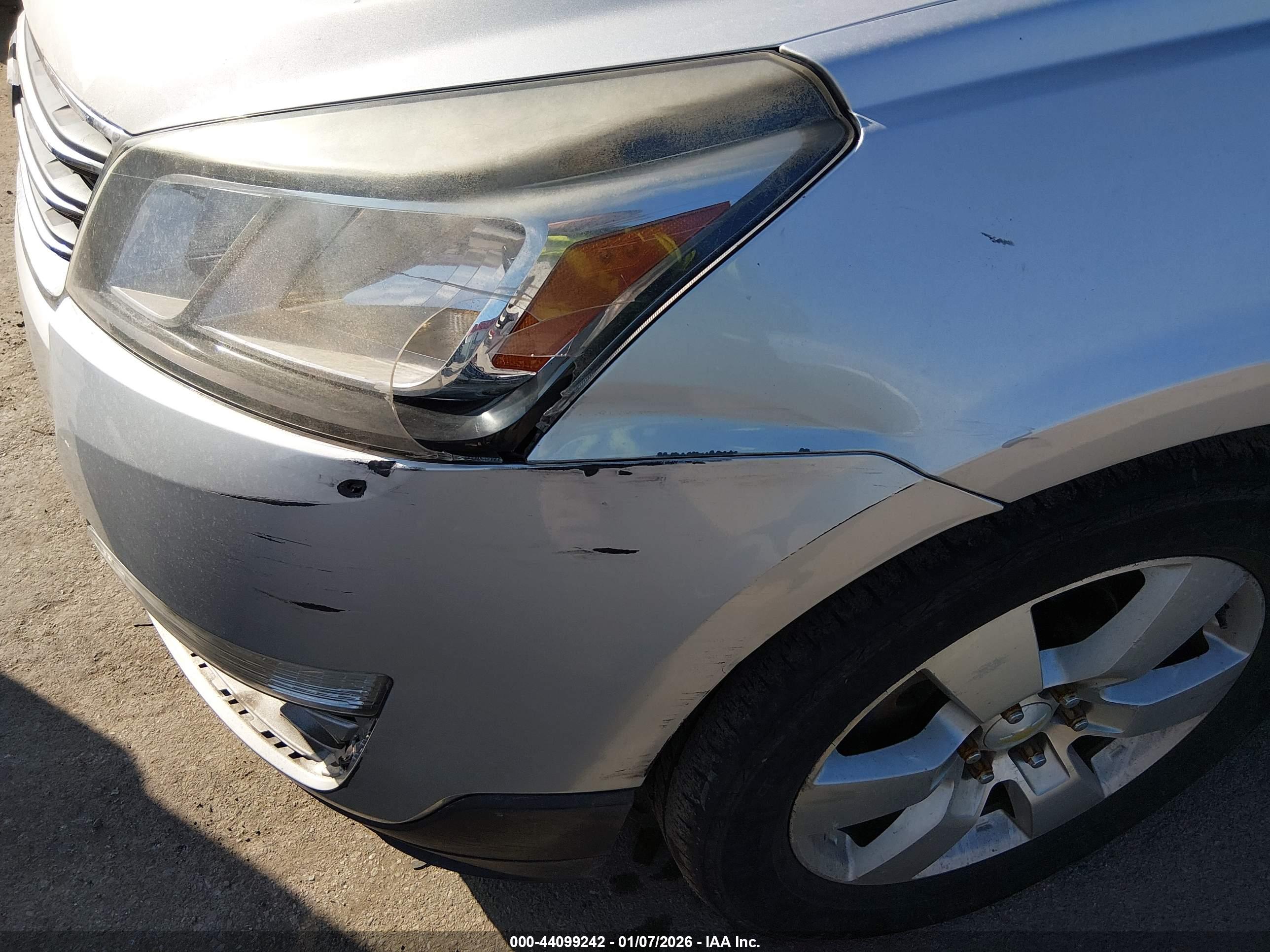 CHEVROLET TRAVERSE image 6