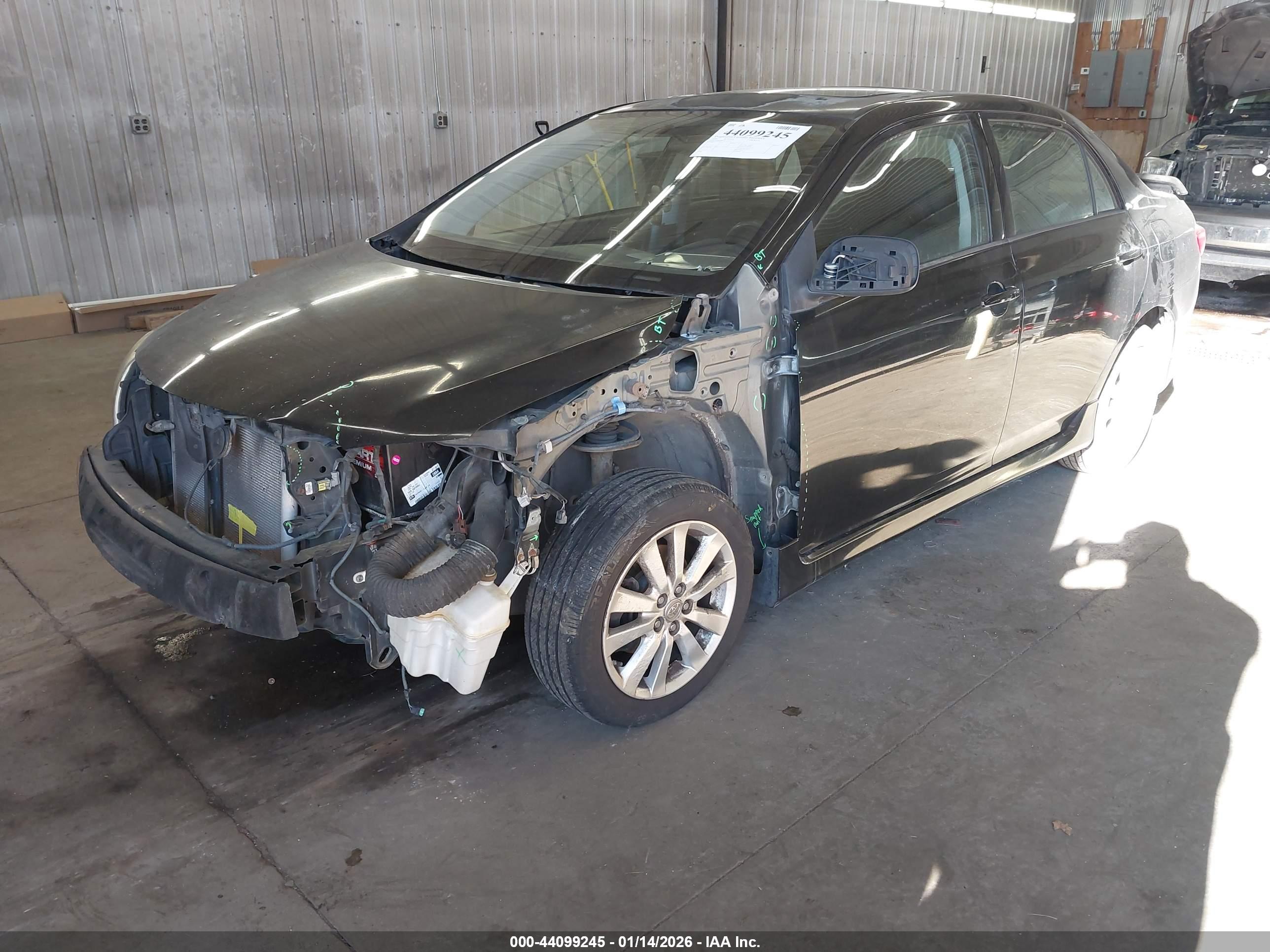 TOYOTA COROLLA image 2