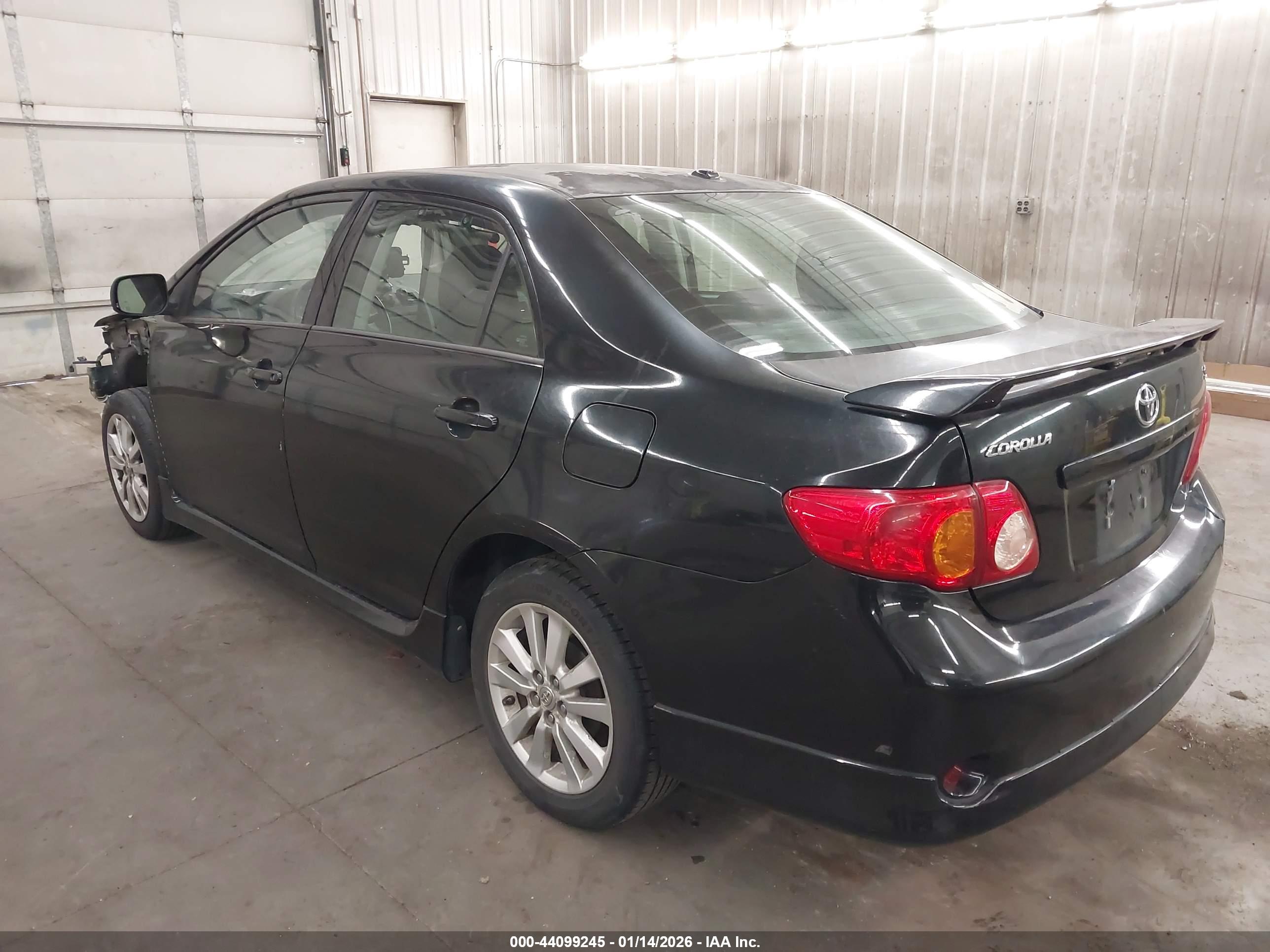 TOYOTA COROLLA image 3