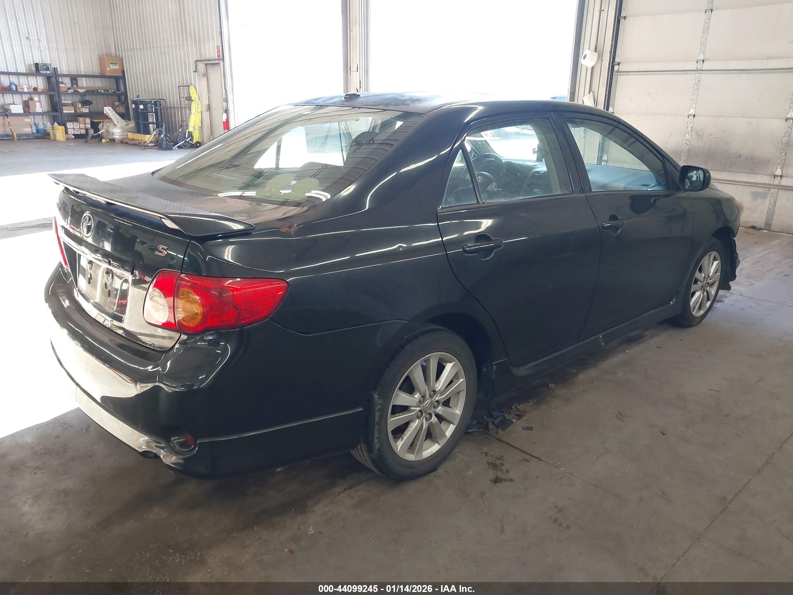 TOYOTA COROLLA image 4