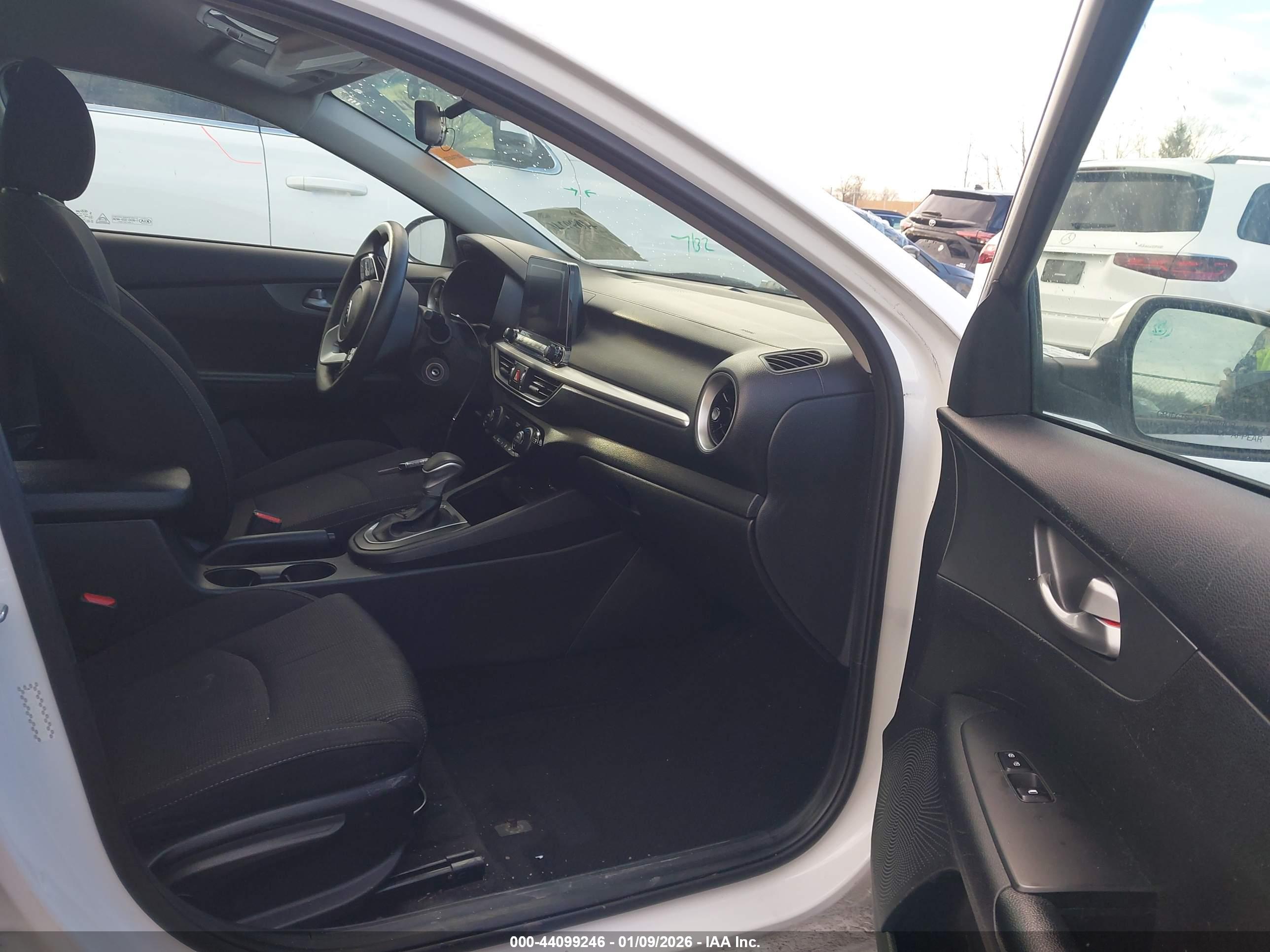 KIA FORTE image 5