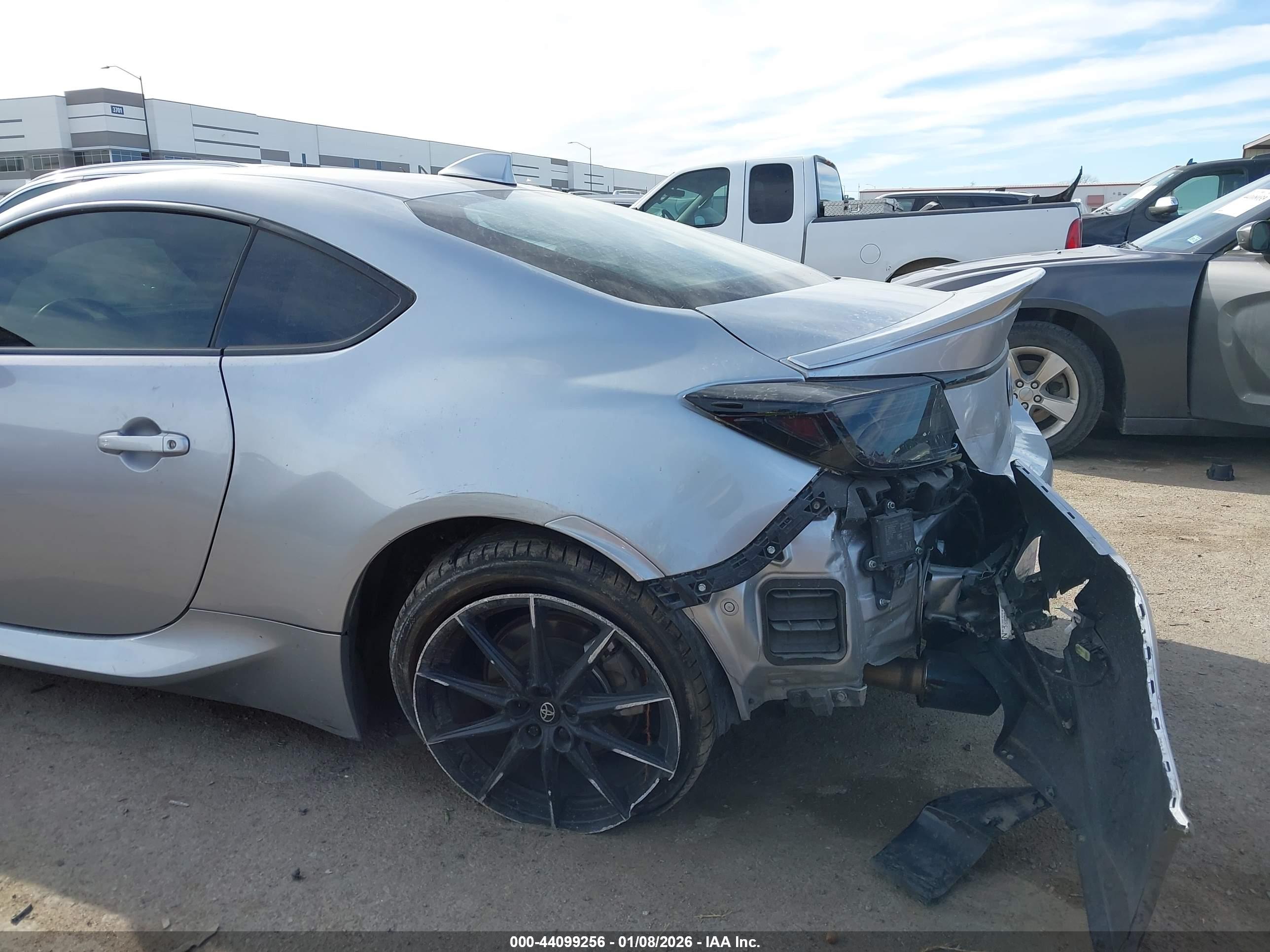TOYOTA GR86 image 6
