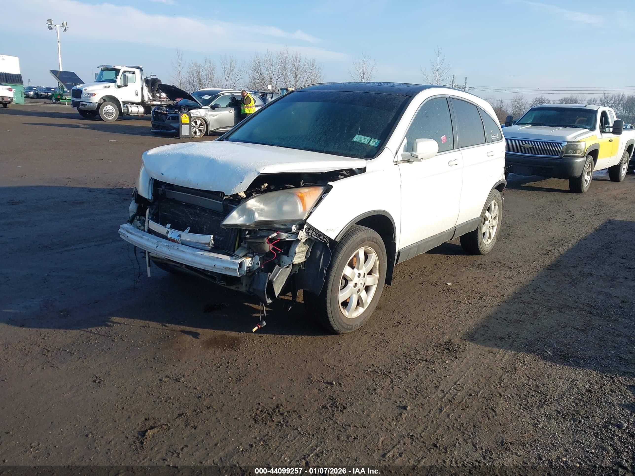HONDA CR-V image 2