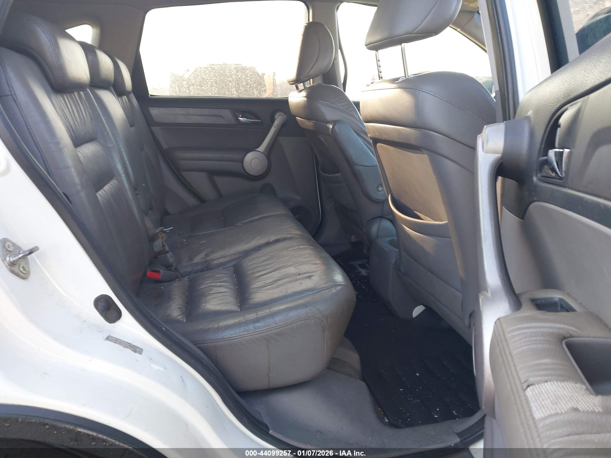 HONDA CR-V image 8