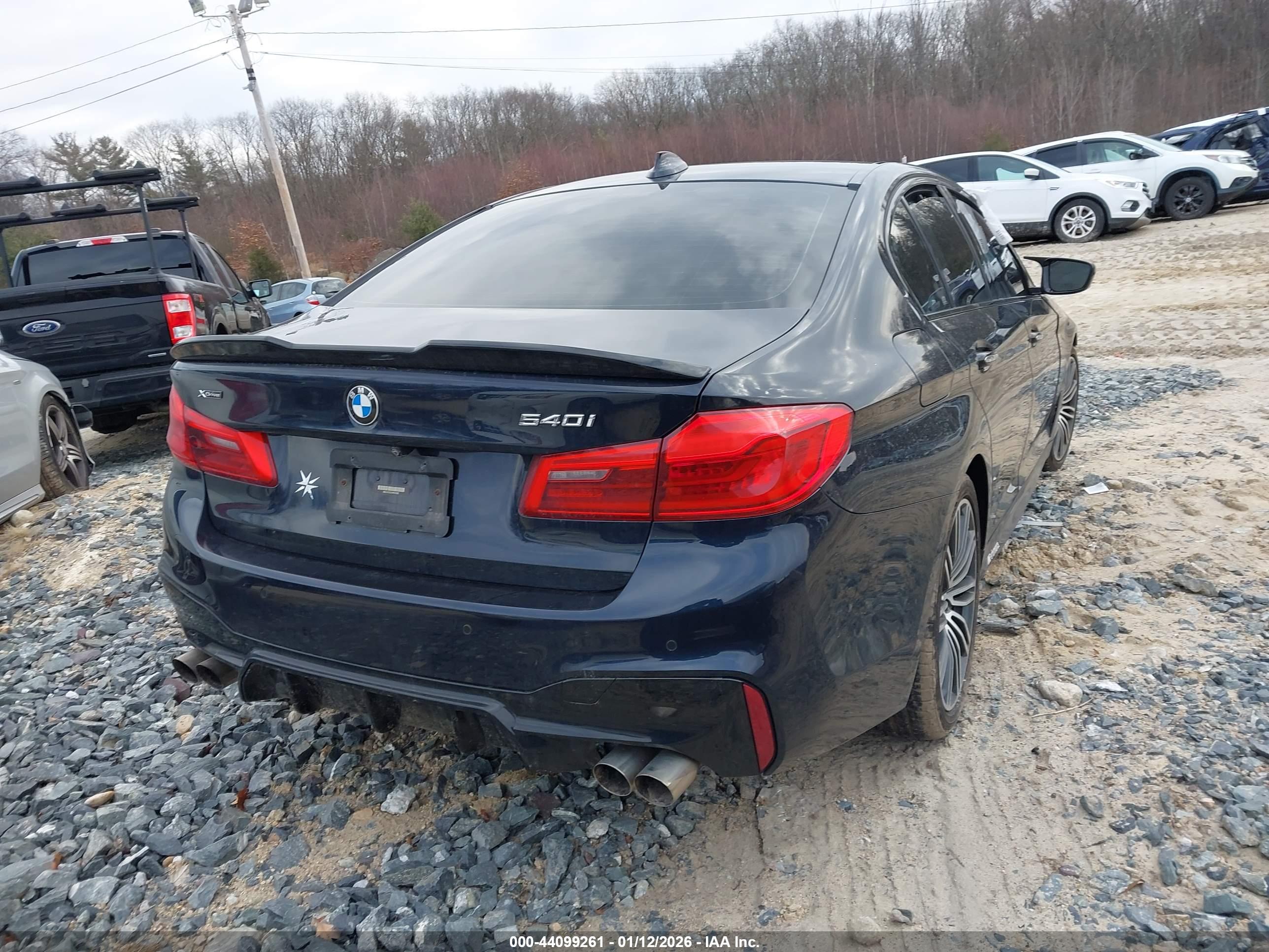 BMW 540I image 4