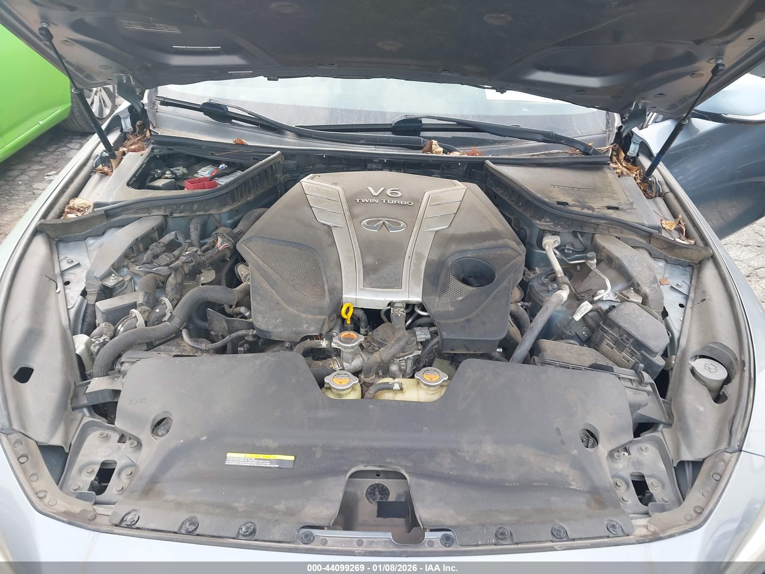 INFINITI Q50 image 10