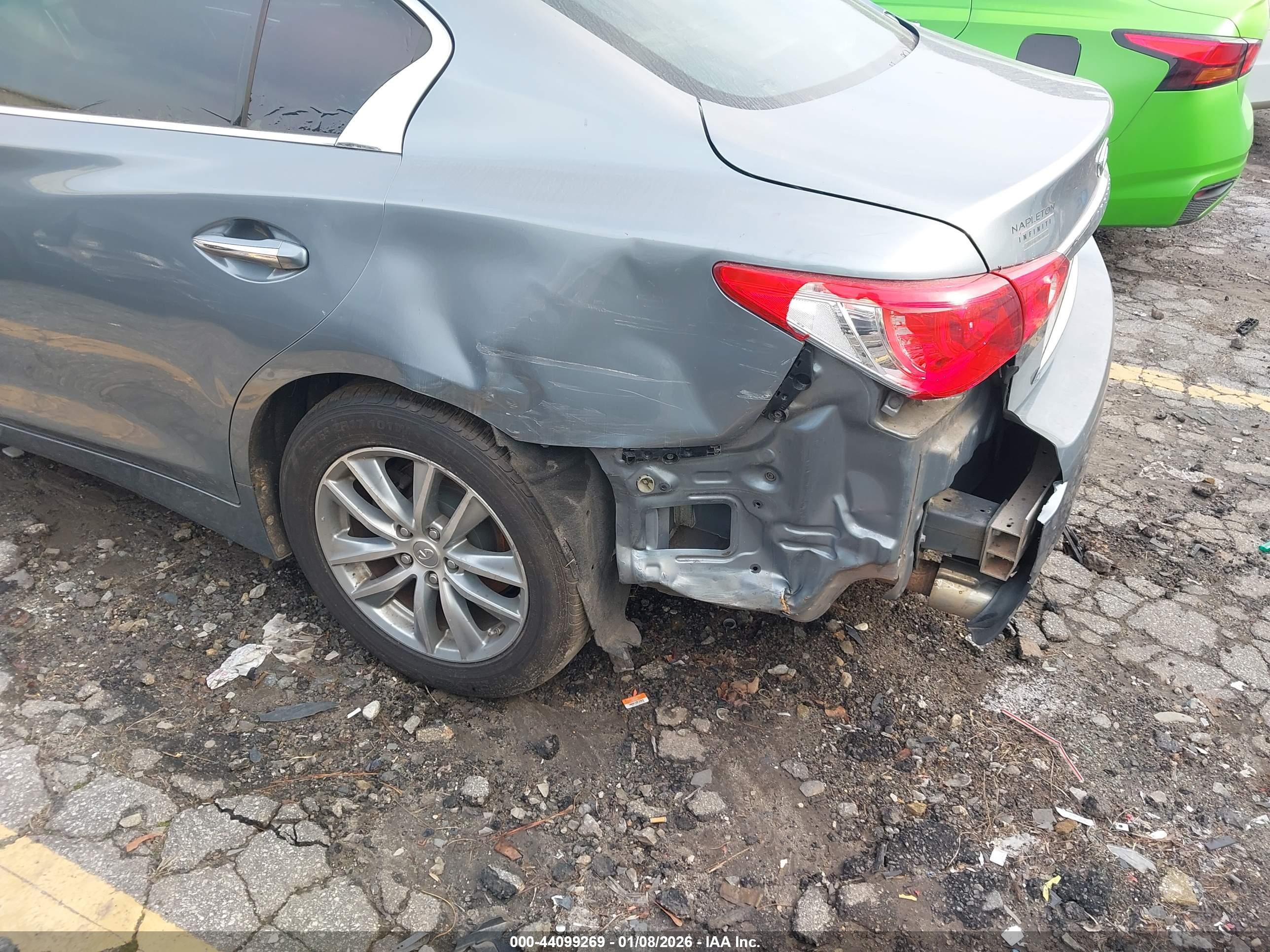 INFINITI Q50 image 6