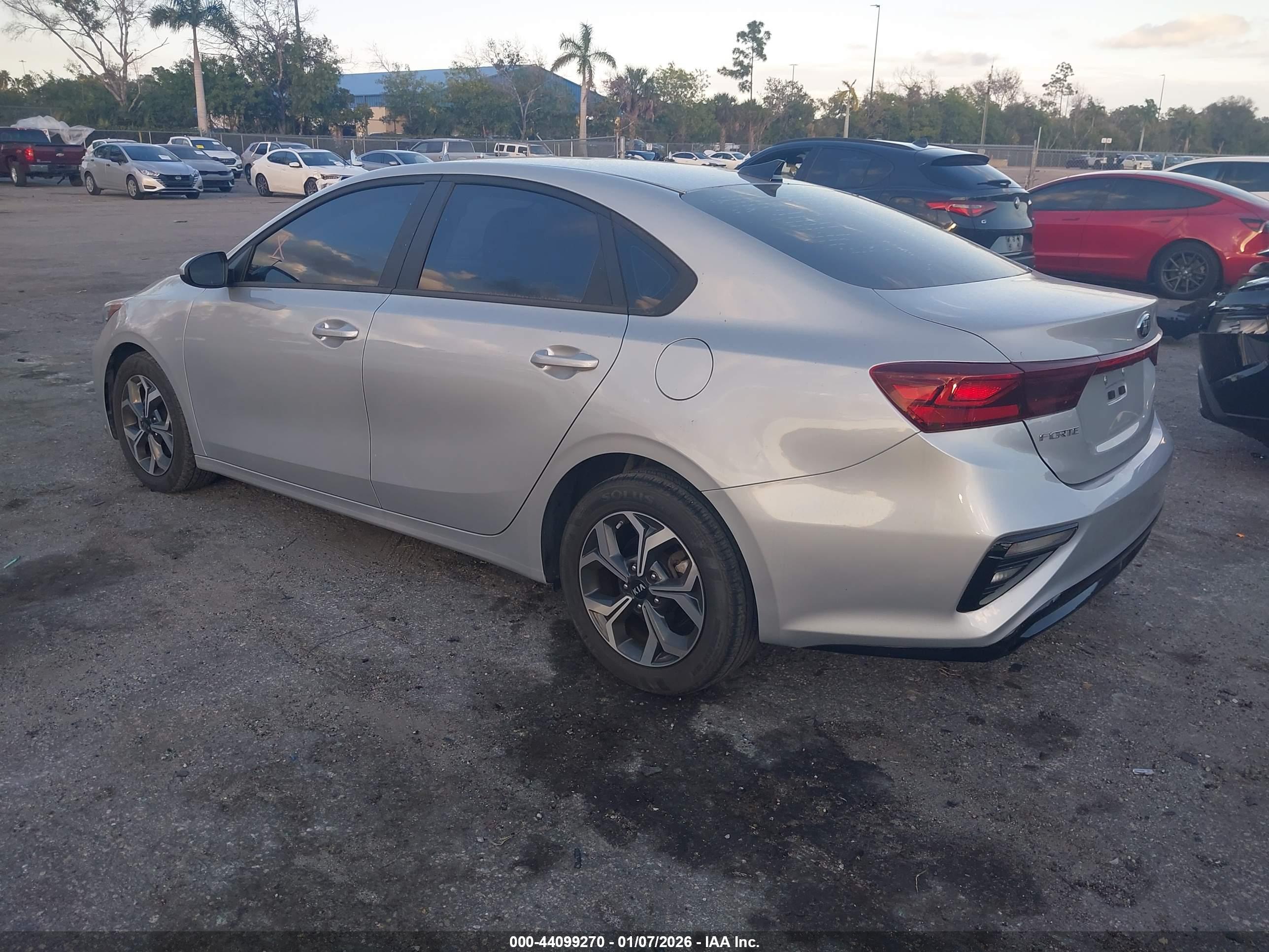 KIA FORTE image 3