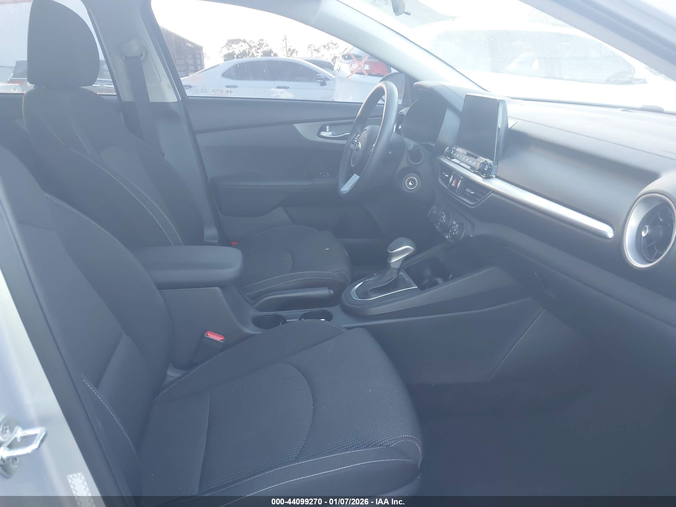 KIA FORTE image 5