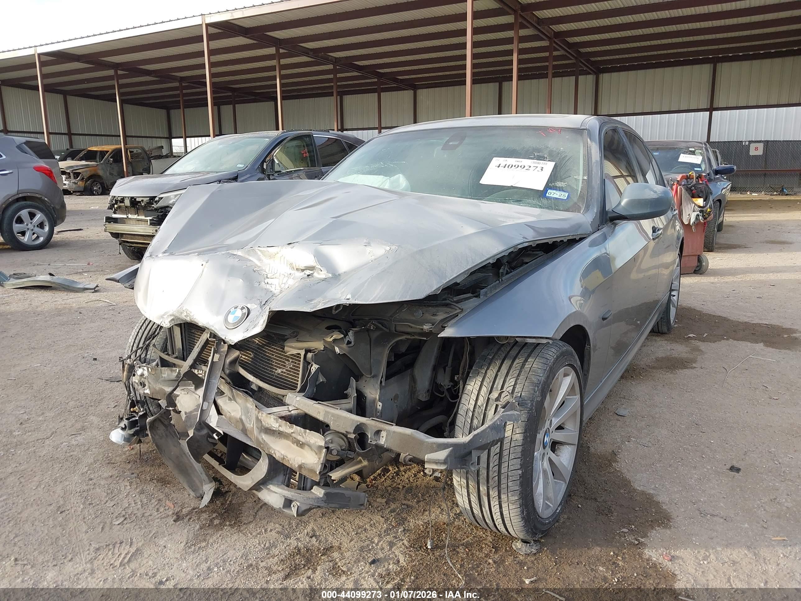 BMW 328I image 2