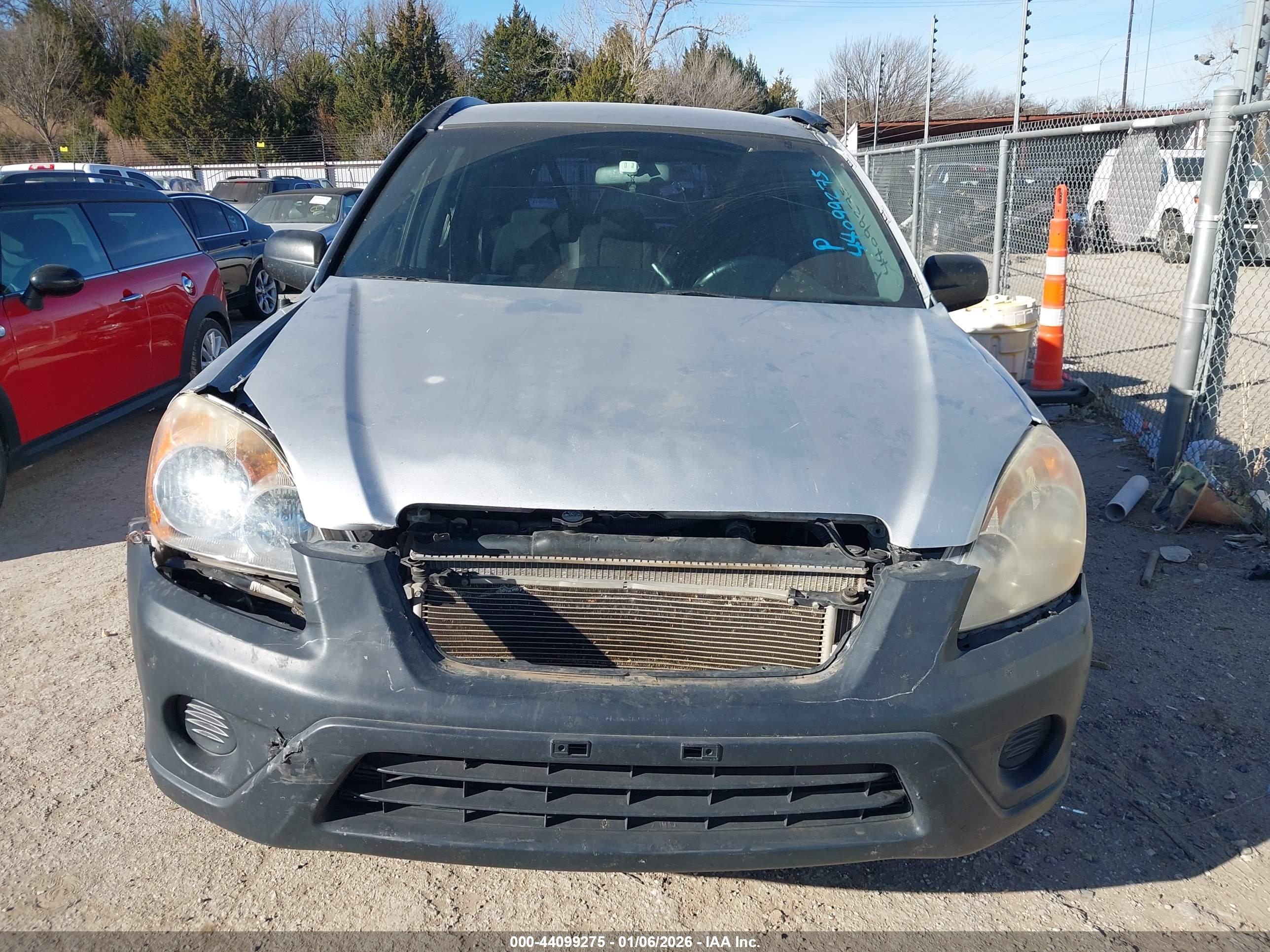 HONDA CR-V image 6