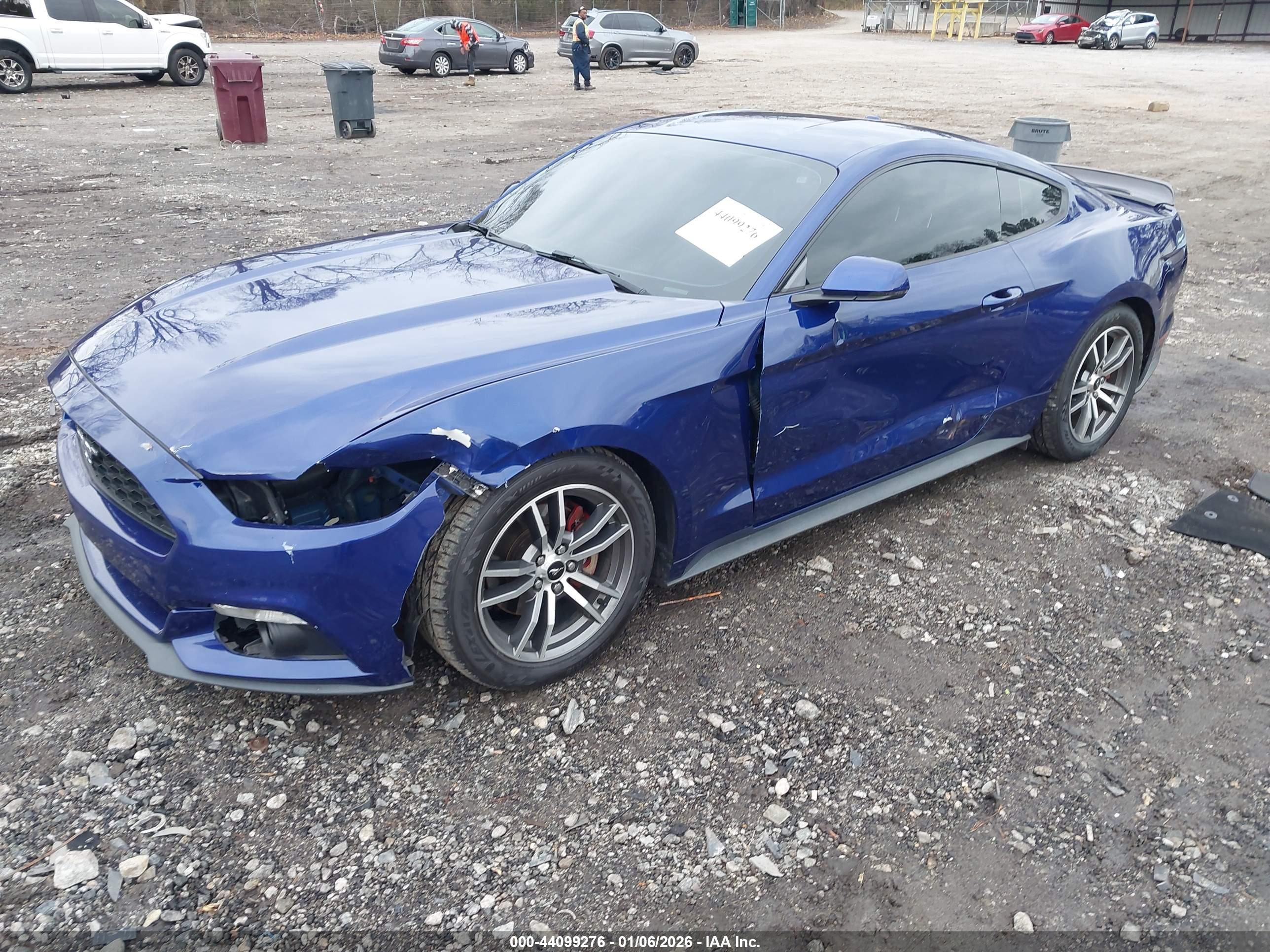 FORD MUSTANG image 2