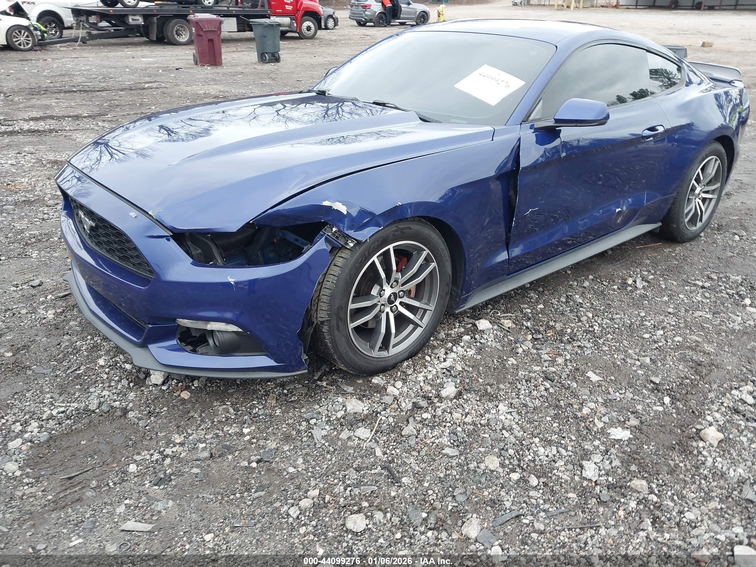 FORD MUSTANG image 6
