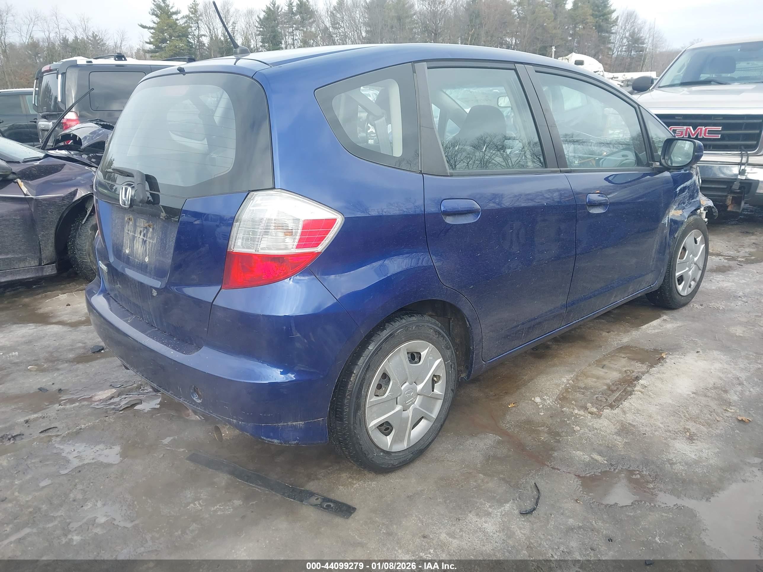 HONDA FIT image 4