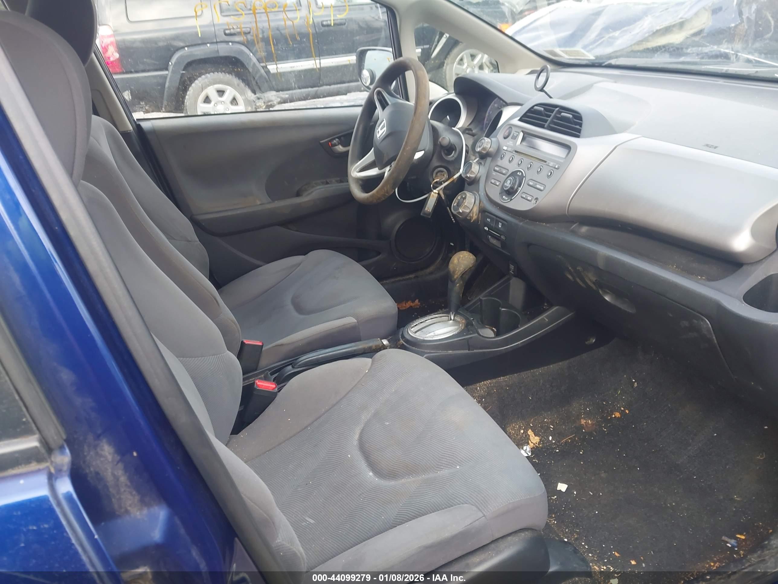 HONDA FIT image 5