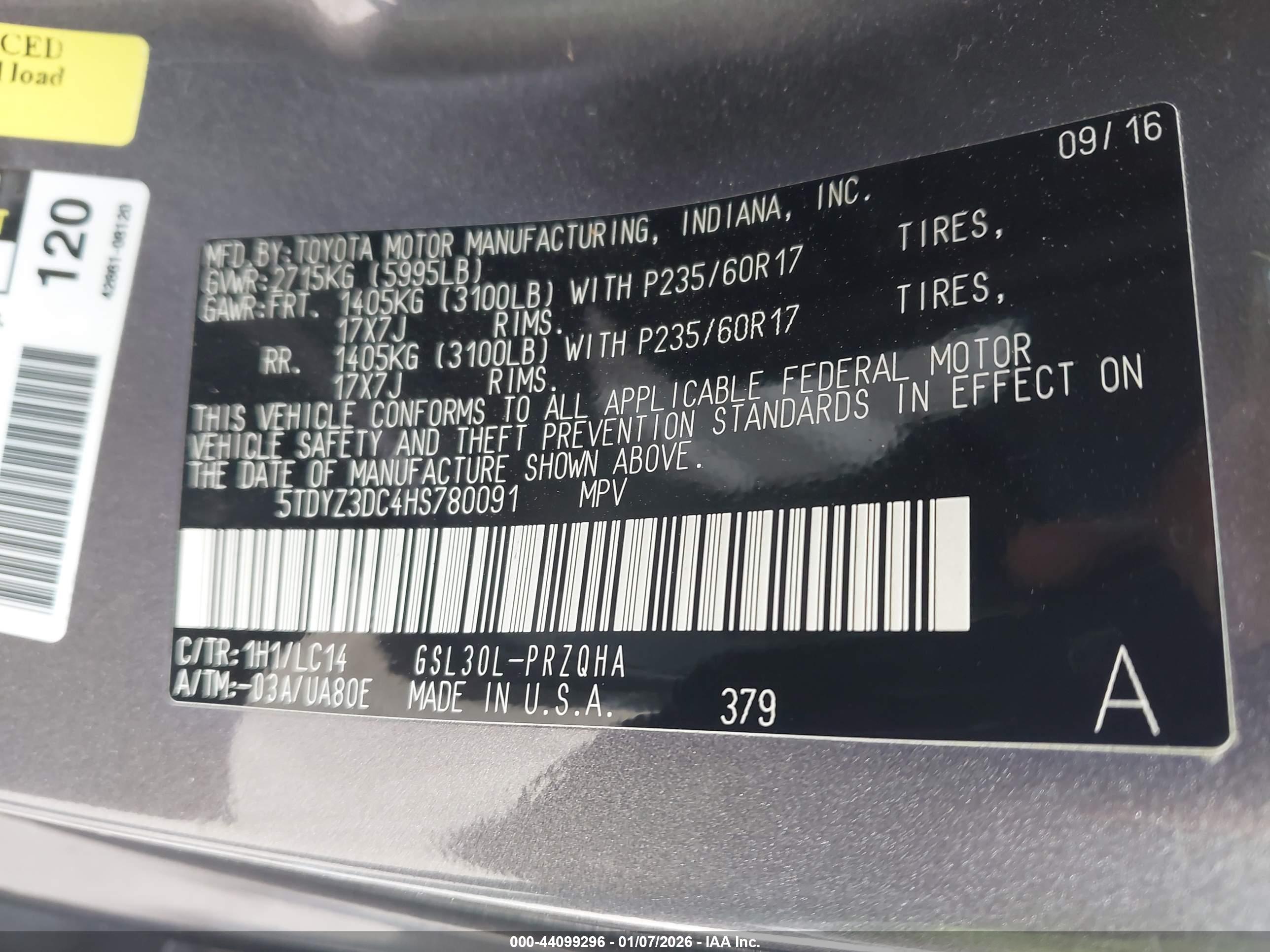 TOYOTA SIENNA image 9
